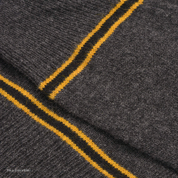 Hufflepuff V-Neck Sweater - Olleke Wizarding Shop Amsterdam