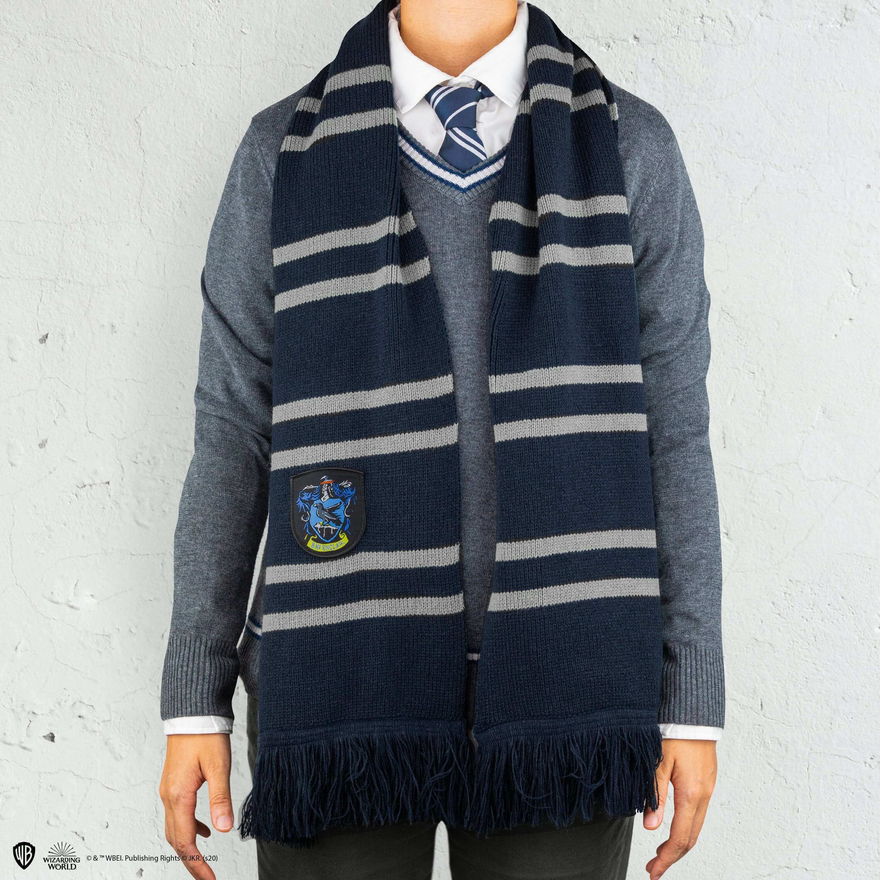 Harry Potter scarf Ravenclaw - Olleke Wizarding Shop Amsterdam Brugge London