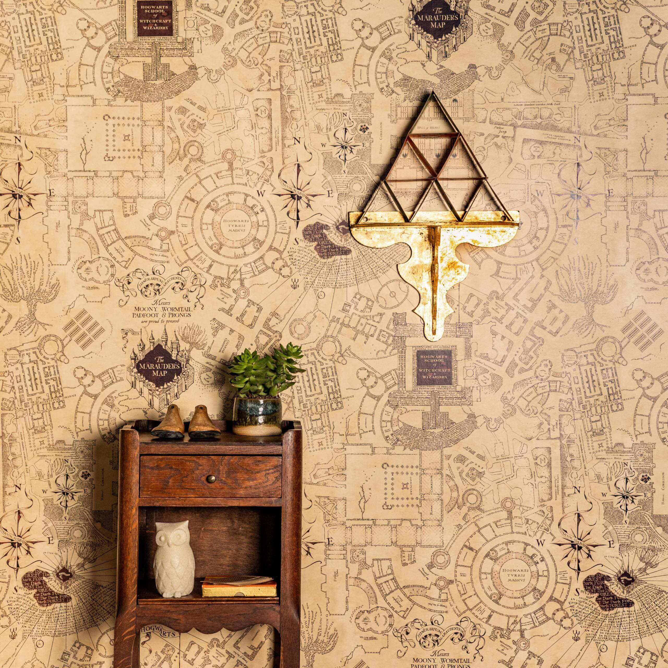 Marauder's Map Wallpaper - Olleke Wizarding Shop Amsterdam Brugge London