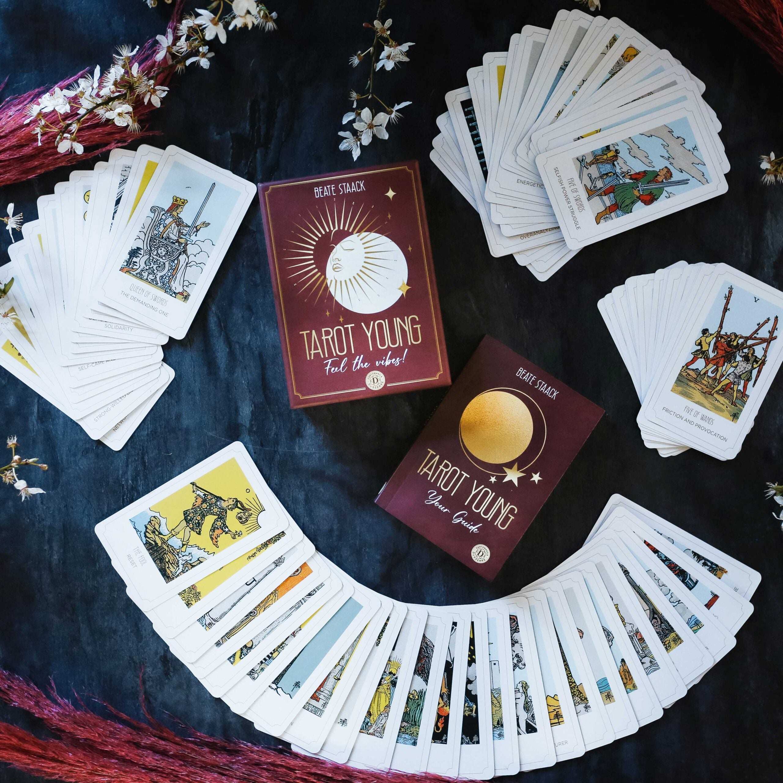 Tarot Young (GB)