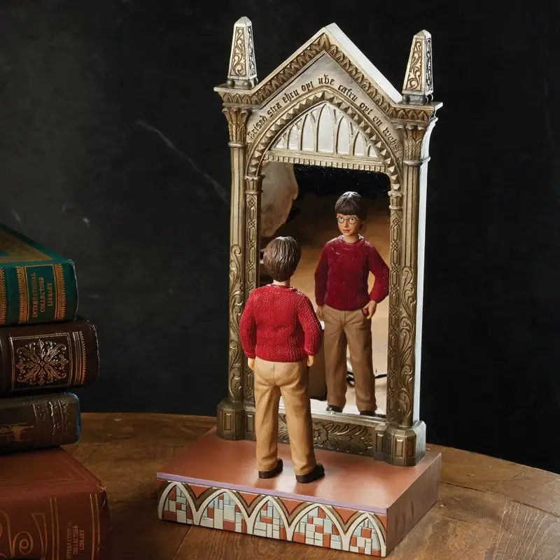 Harry's Reflection (Harry Potter & the Mirror of Erised) - Olleke Wizarding Shop Amsterdam