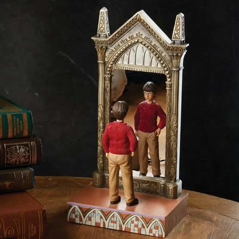 Harry's Reflection (Harry Potter & the Mirror of Erised) - Olleke Wizarding Shop Amsterdam