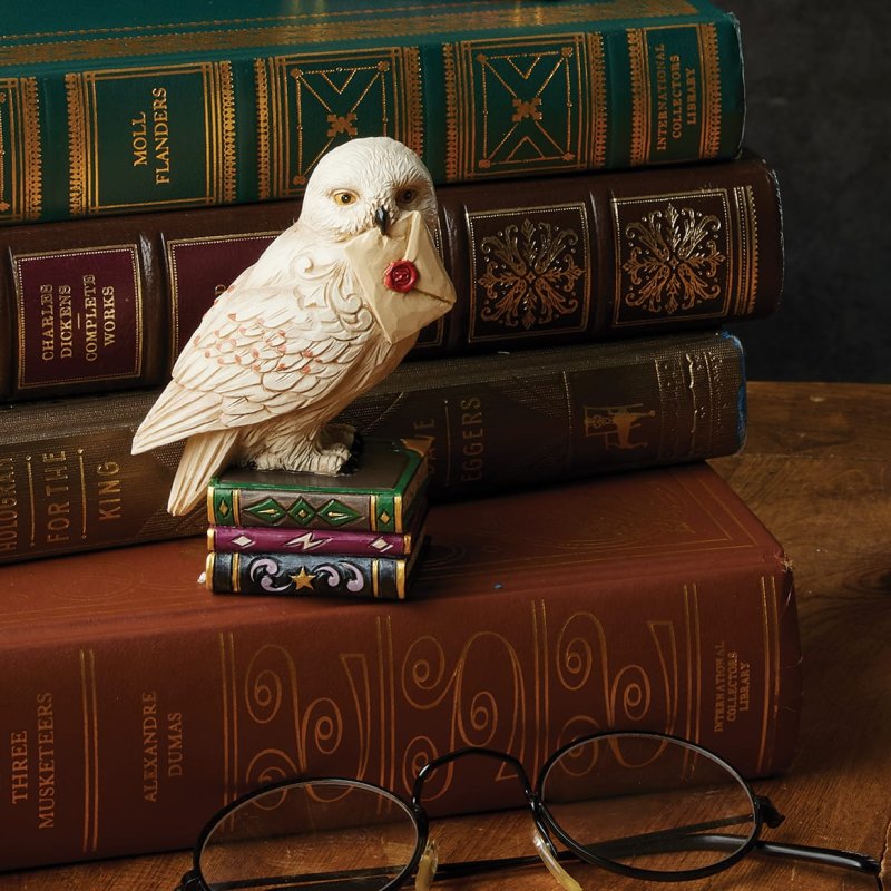 Mini Hedwig Figurine - Olleke Wizarding Shop Amsterdam