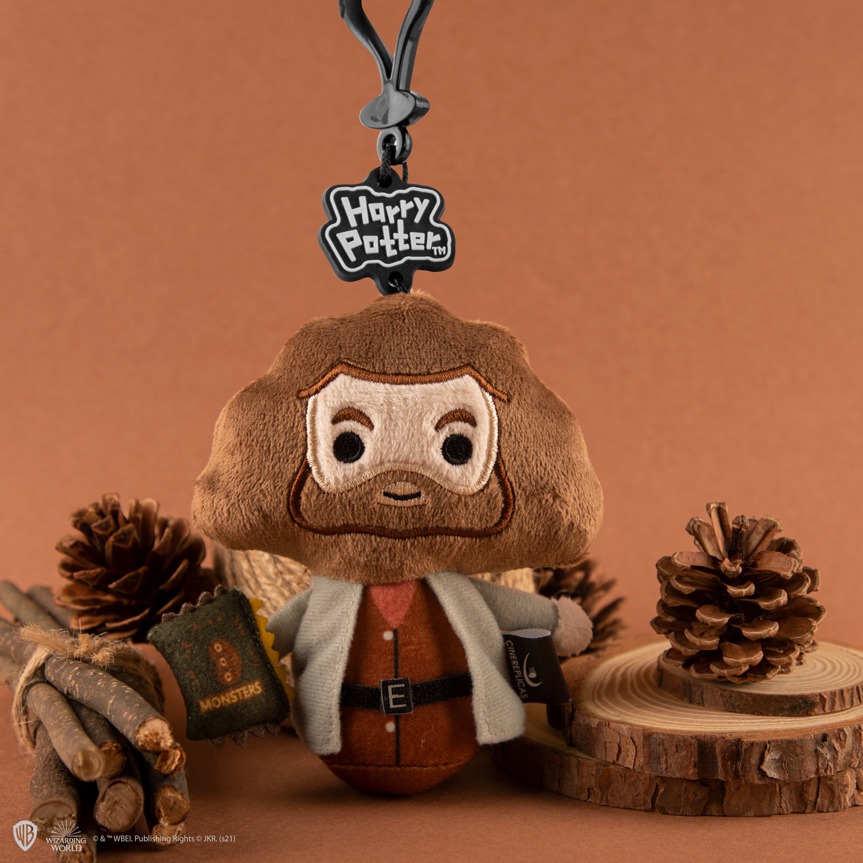 Rubeus Hagrid Plush Keyring - Olleke Wizarding Shop Amsterdam