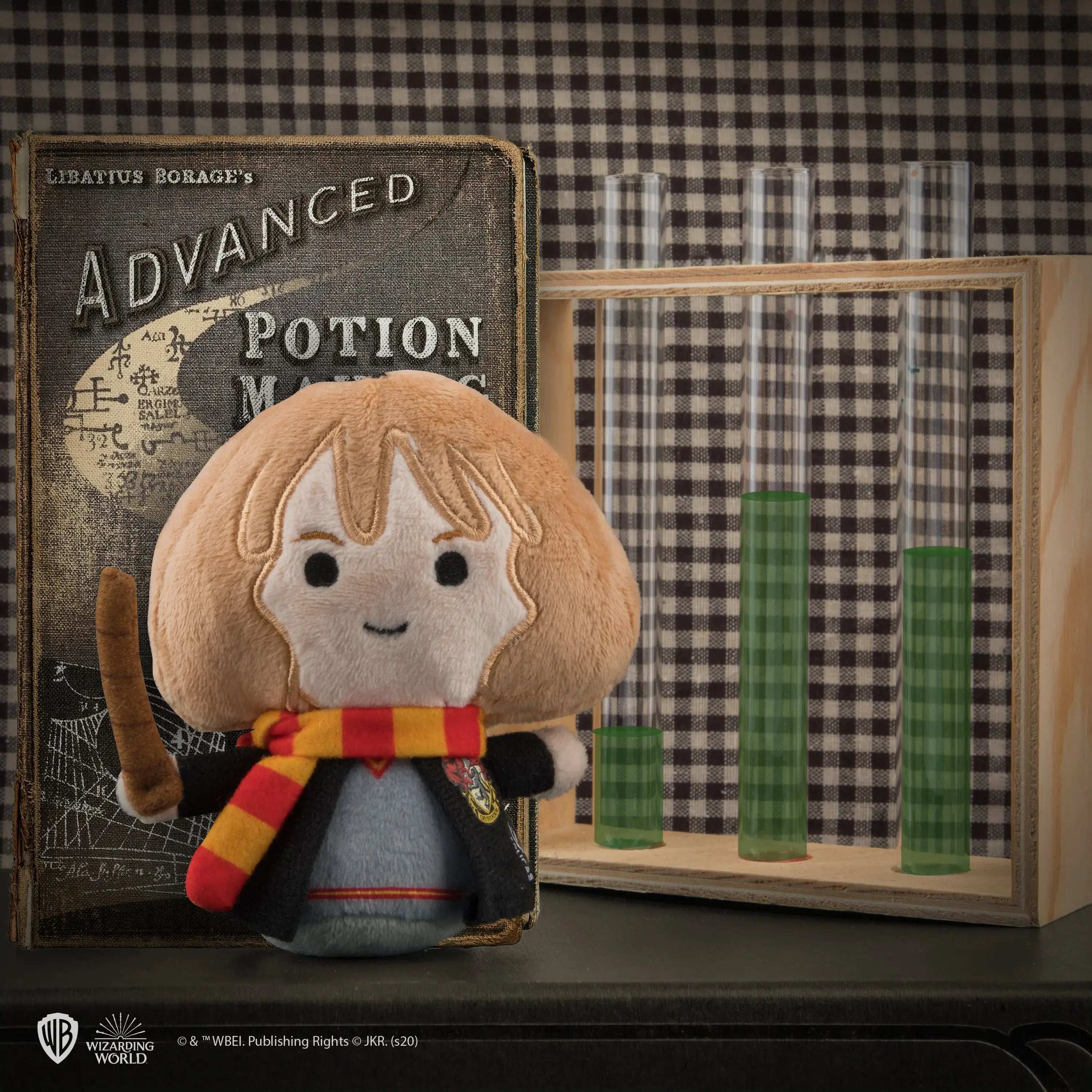 Hermione Granger Plush Keyring - Olleke Wizarding Shop Amsterdam