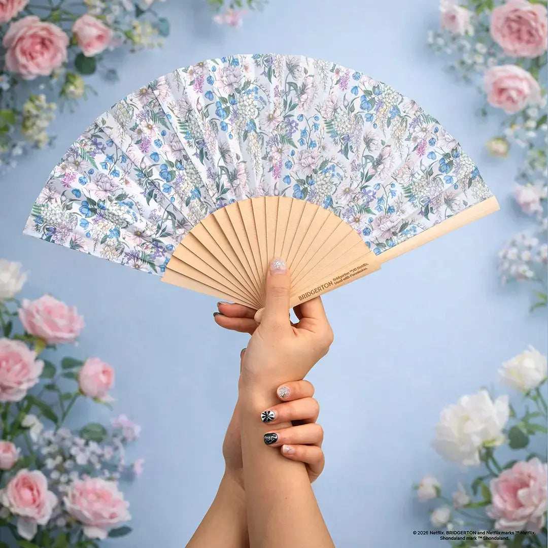 Bridgerton Lis flowers fan - Olleke Wizarding Shop Amsterdam
