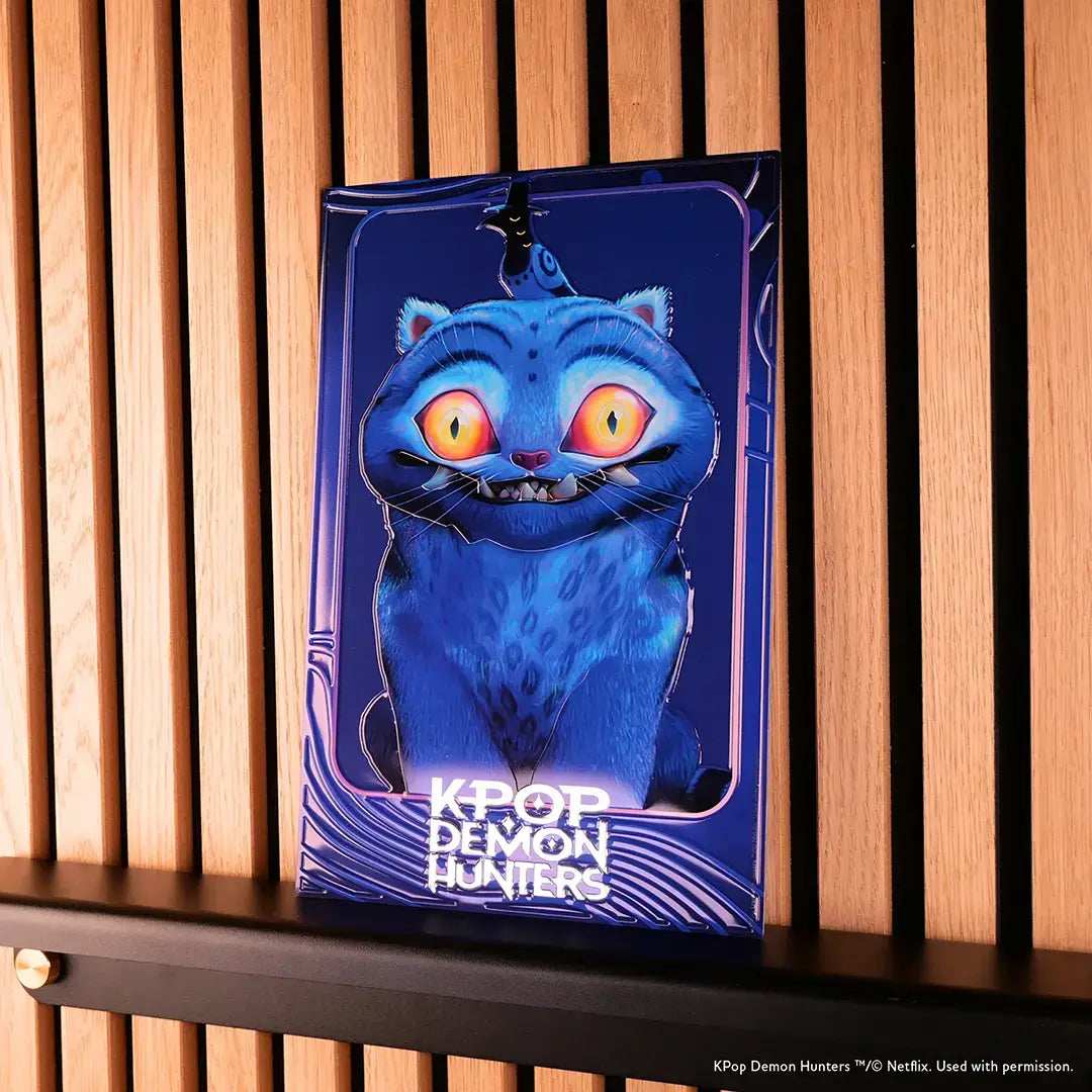 KPop Demon Hunters Embossed aluminum poster - Derpy & Sussie - Olleke Wizarding Shop Amsterdam