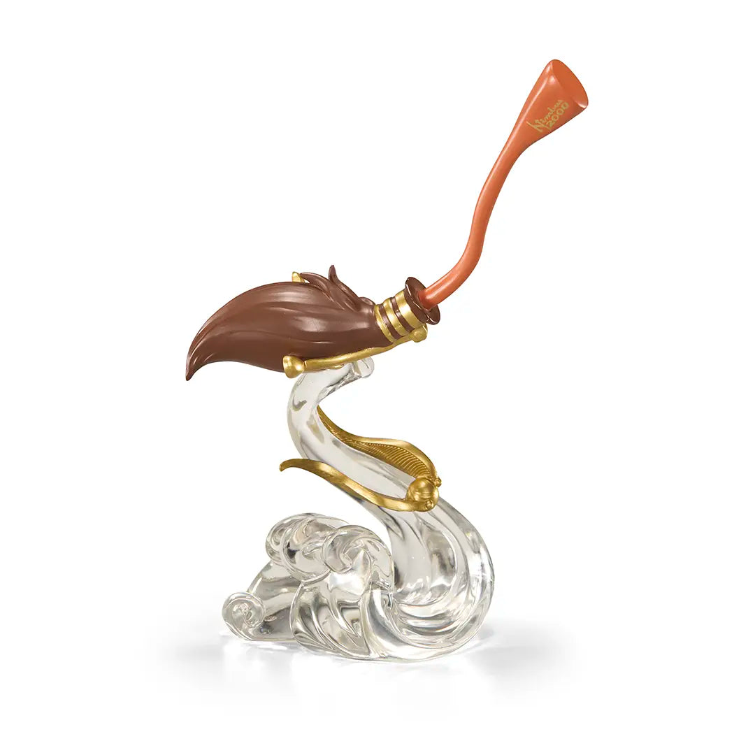 Harry Potter Nimbus 2000 & Golden Snitch - Olleke Wizarding Shop Amsterdam