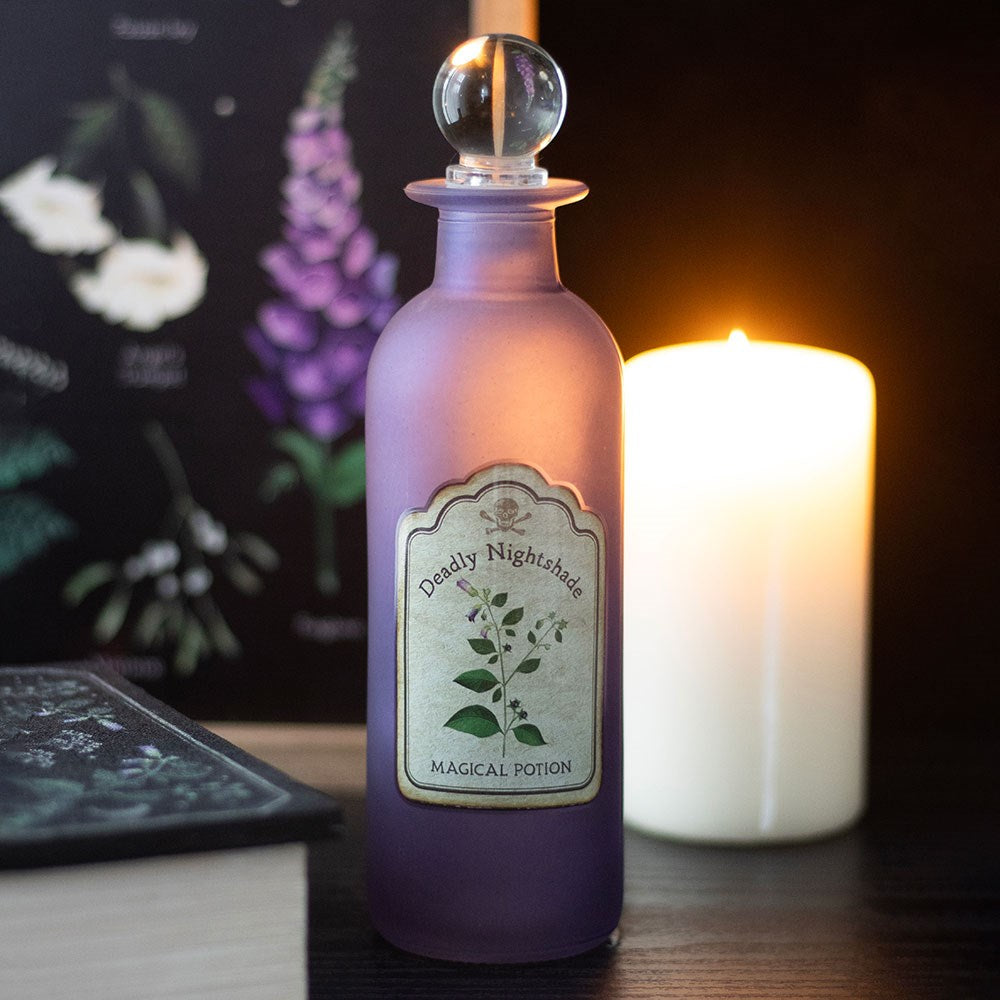 Deadly Nightshade Decorative Glass Potion Bottle - Olleke Wizarding Shop Amsterdam