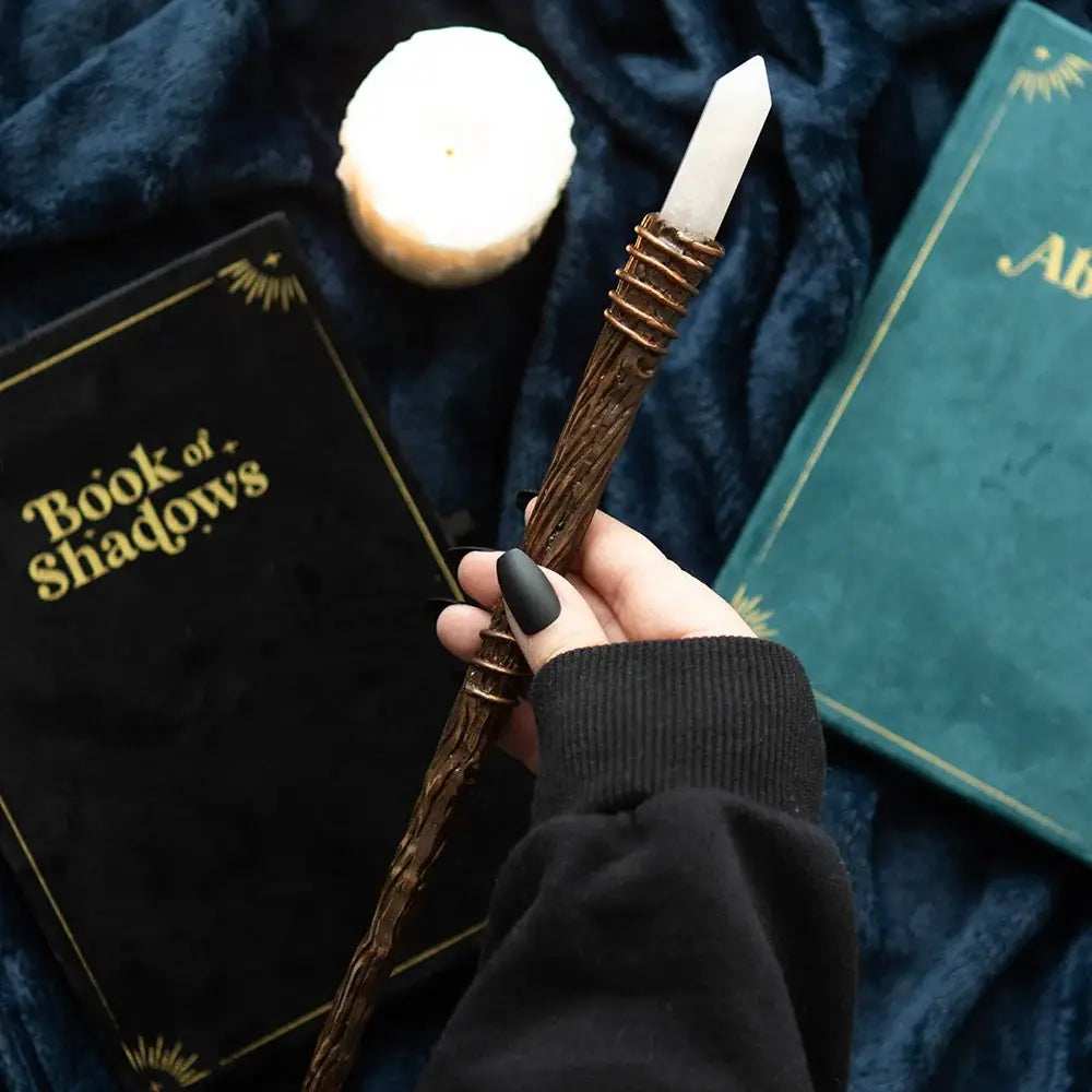 Thin Energy Clearing Aura Quartz Crystal Wand - Olleke Wizarding Shop Amsterdam
