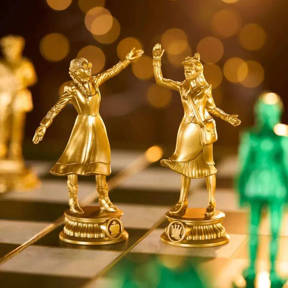 Wicked Chess Set - Olleke Wizarding Shop Amsterdam