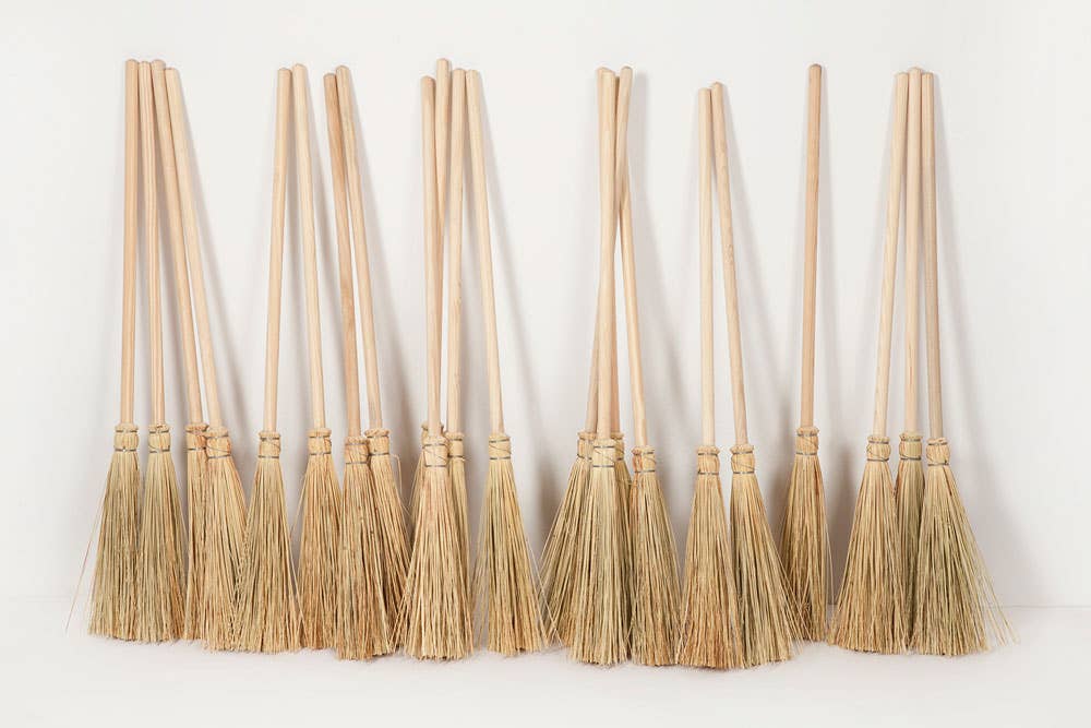 Decorative broomstick - Olleke Wizarding Shop Amsterdam