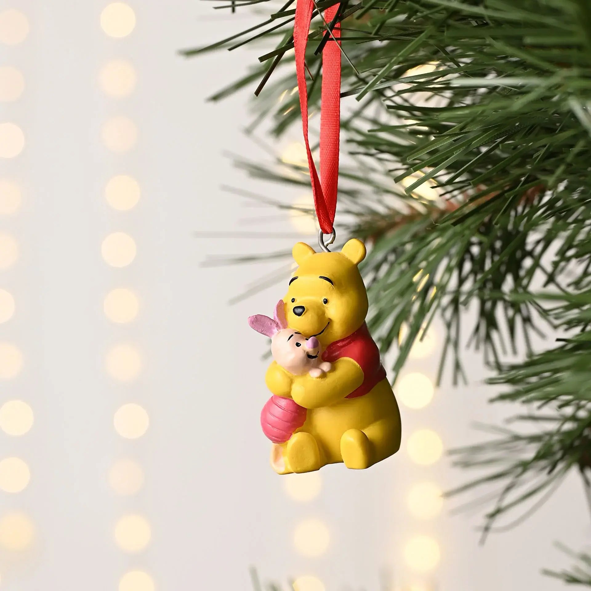 Disney Resin Hanging Decoration - Winnie & Piglet - Olleke Wizarding Shop Amsterdam