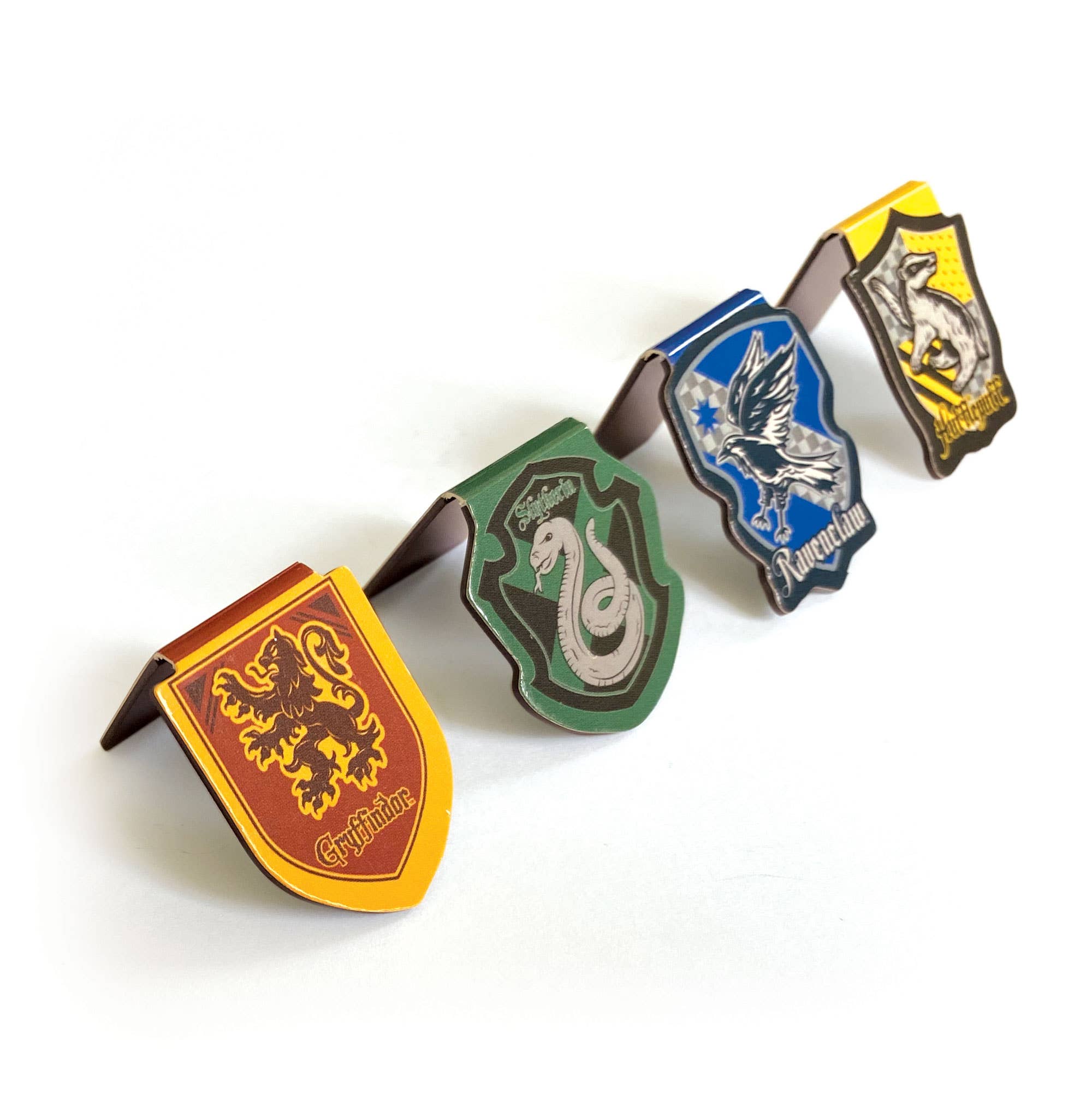 Harry Potter House Crests magnetic bookmarks - Olleke Wizarding Shop Amsterdam