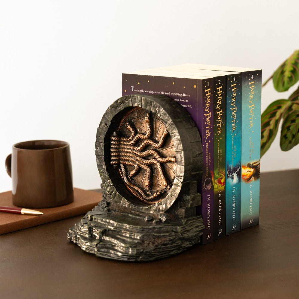 Harry Potter Chamber of Secrets bookends - Olleke Wizarding Shop Amsterdam