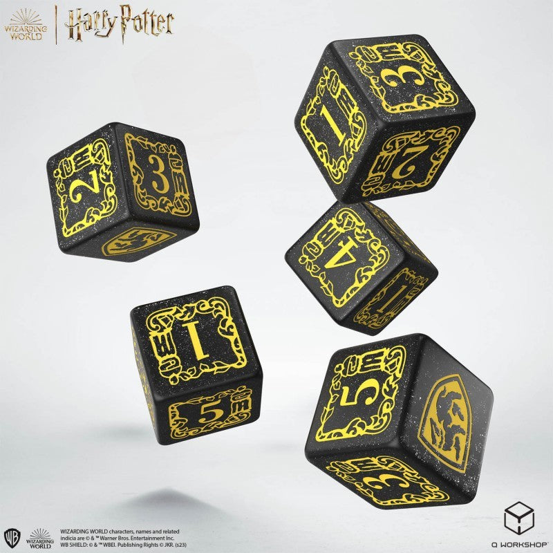 Harry Potter Hufflepuff Dice & Pouch - Olleke Wizarding Shop Amsterdam