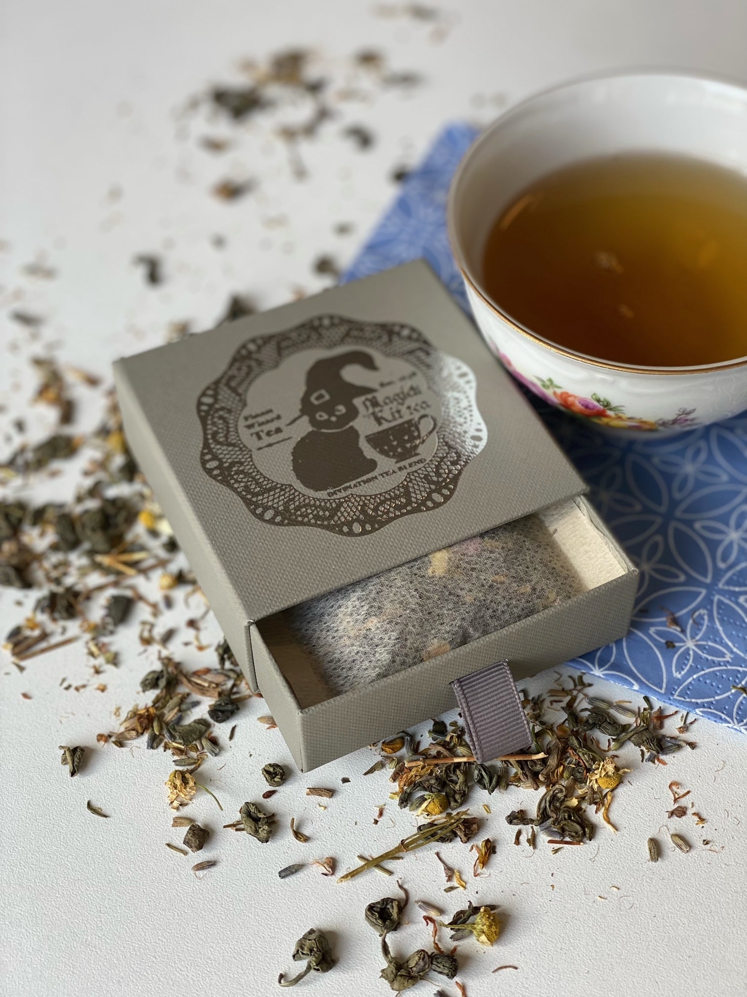 Magick Kit-tea - Olleke Wizarding Shop Amsterdam