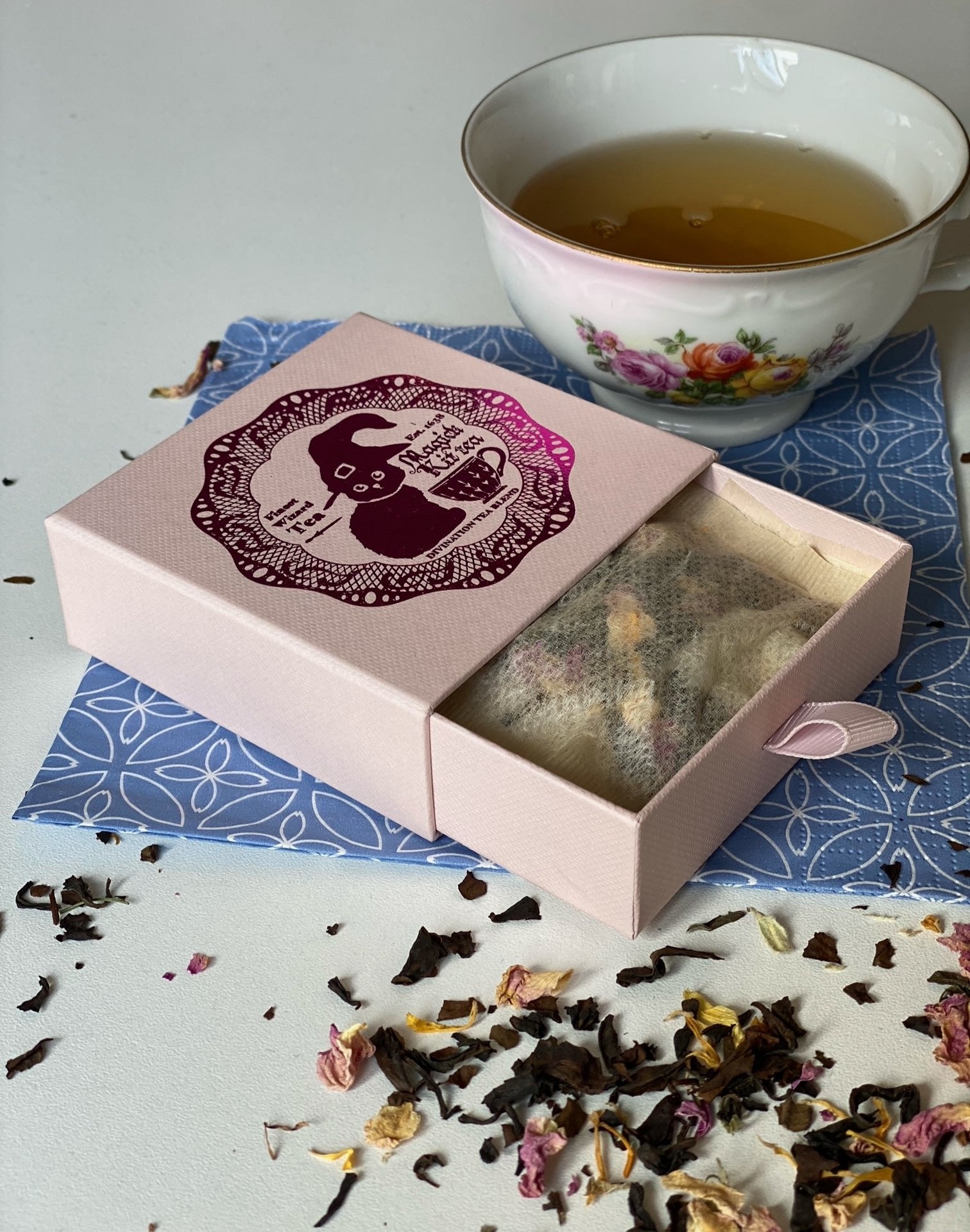 Magick Kit-tea - Olleke Wizarding Shop Amsterdam