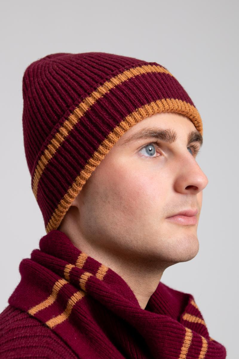 Gryffindor Beanie - Olleke Wizarding Shop Amsterdam