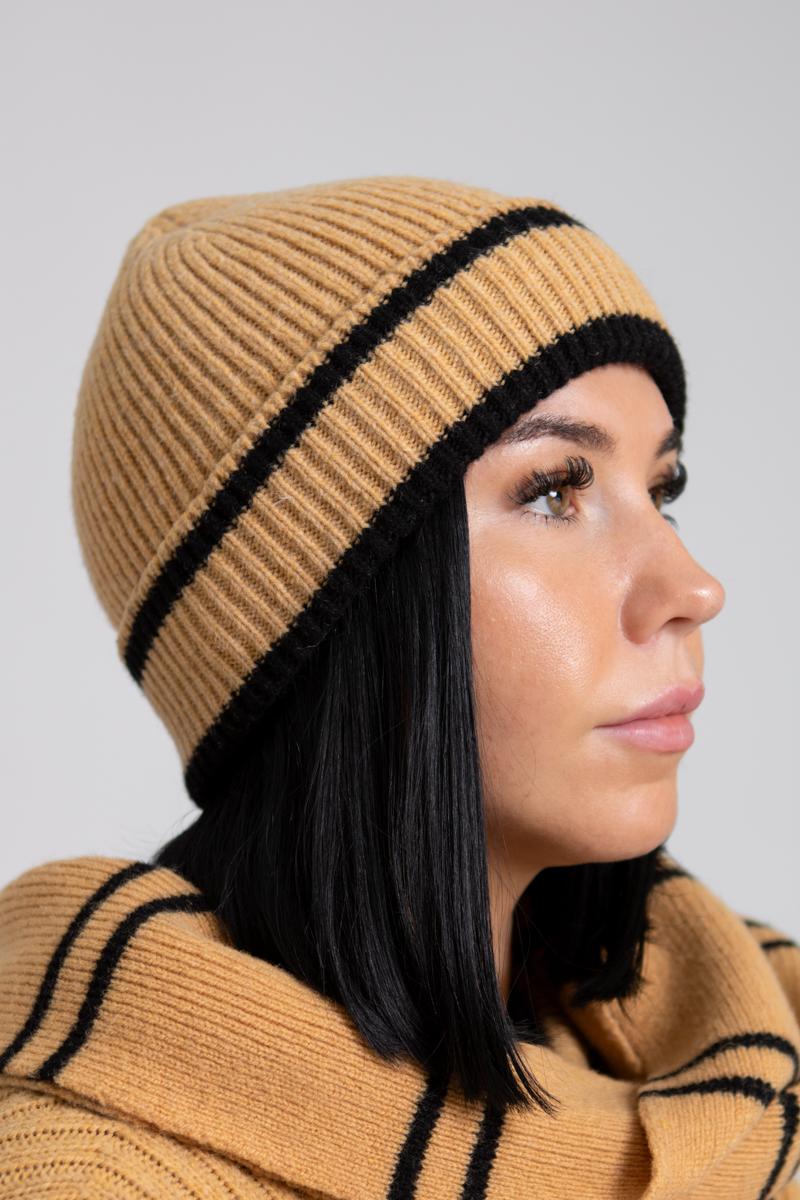 Hufflepuff Beanie - Olleke Wizarding Shop Amsterdam