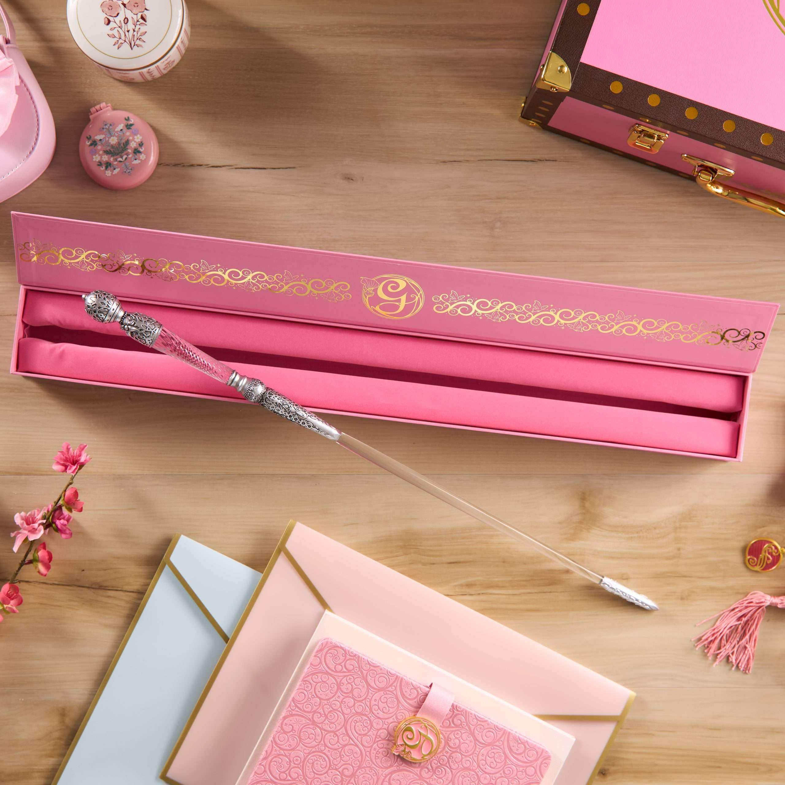 Glinda’s Training Wand Prop Replica in Collectors Box - Olleke Wizarding Shop Amsterdam