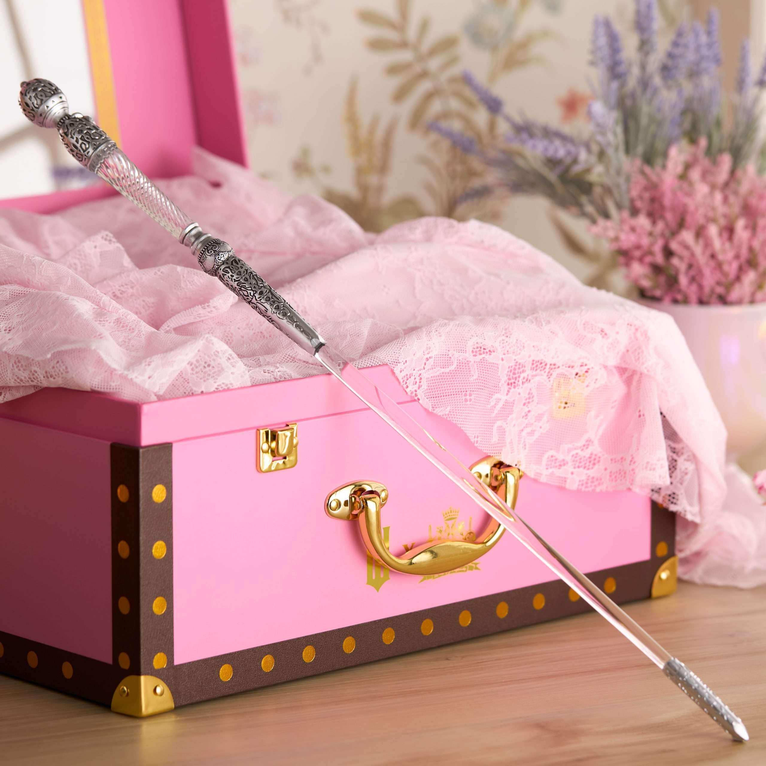 Glinda’s Training Wand Prop Replica in Collectors Box - Olleke Wizarding Shop Amsterdam