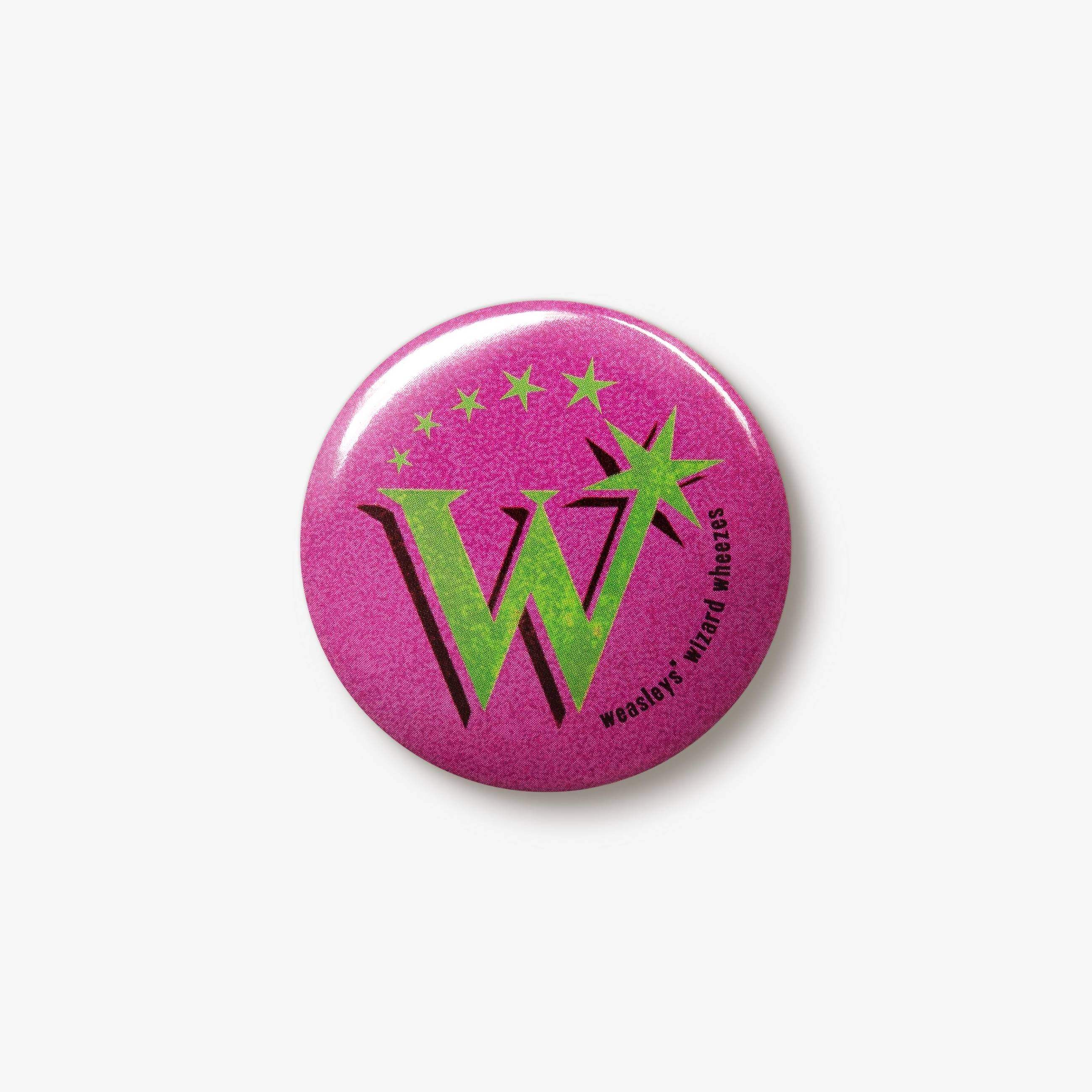 Weasleys' Wizard Wheezes 'W' Logo Button Badge - Olleke Wizarding Shop Amsterdam