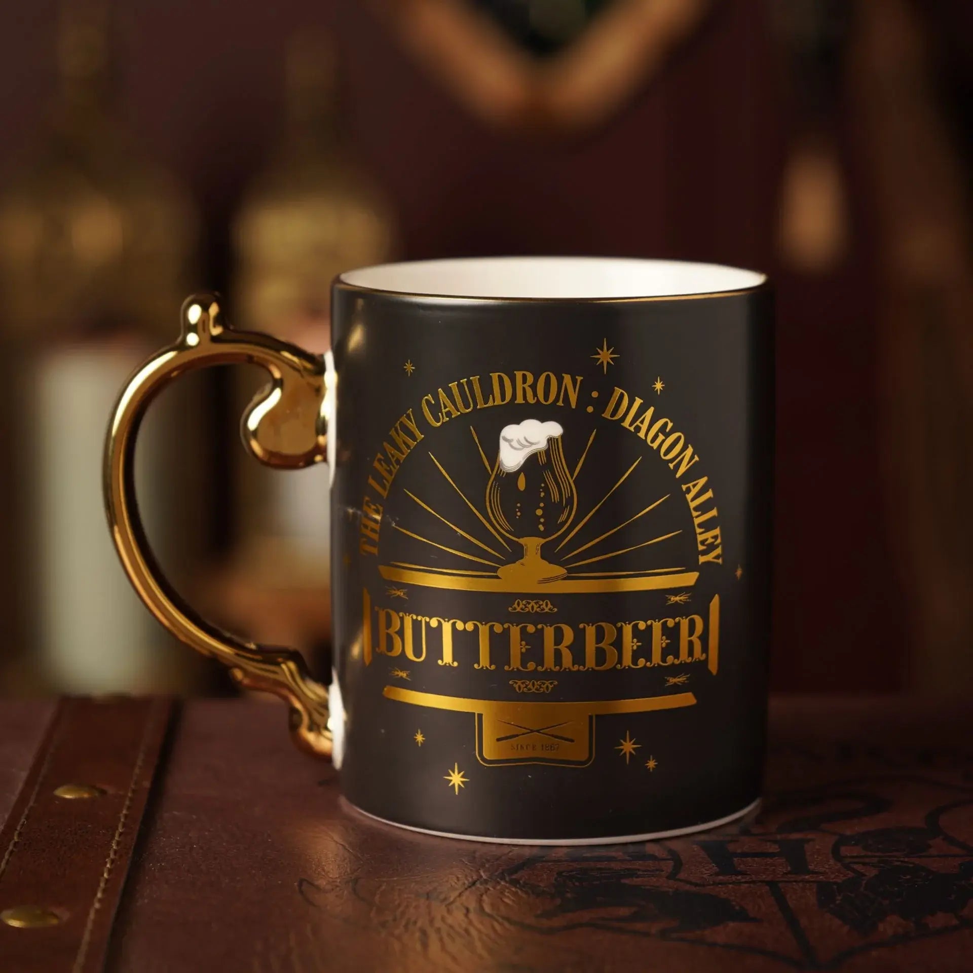 Harry Potter Alumni Collectable Mug - Leaky Cauldron - Olleke Wizarding Shop Amsterdam