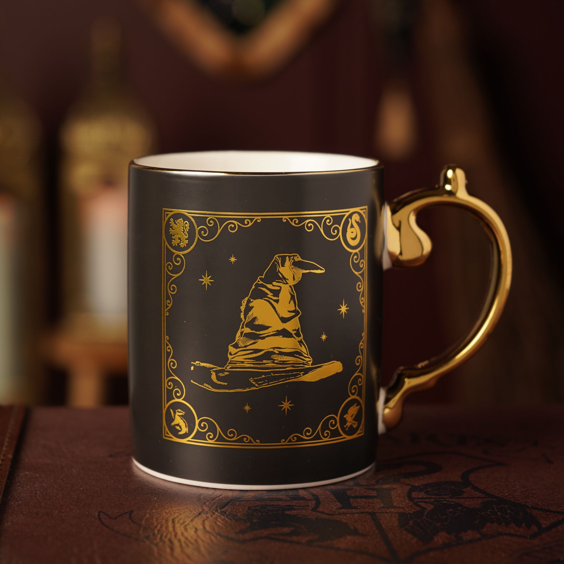 Harry Potter Alumni Collectable Mug - Sorting Hat - Olleke Wizarding Shop Amsterdam