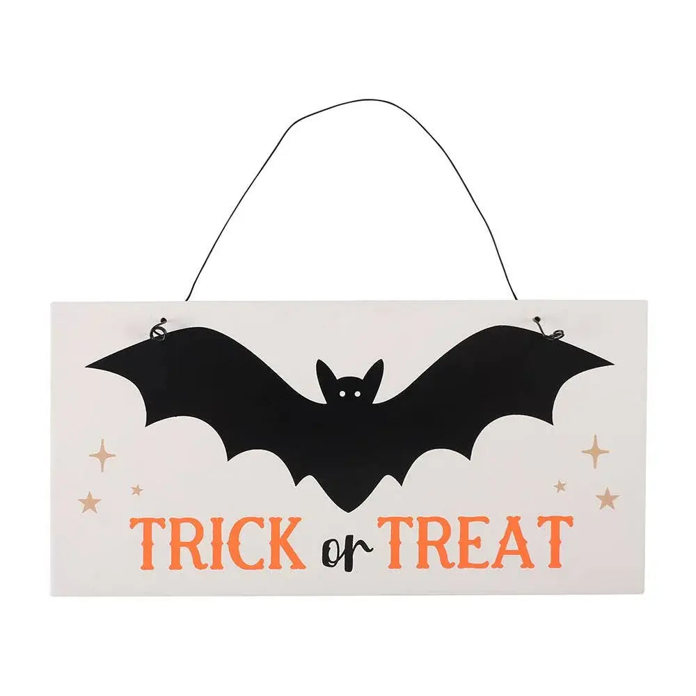 Trick or Treat Bat Hanging Halloween Sign - Olleke Wizarding Shop Amsterdam