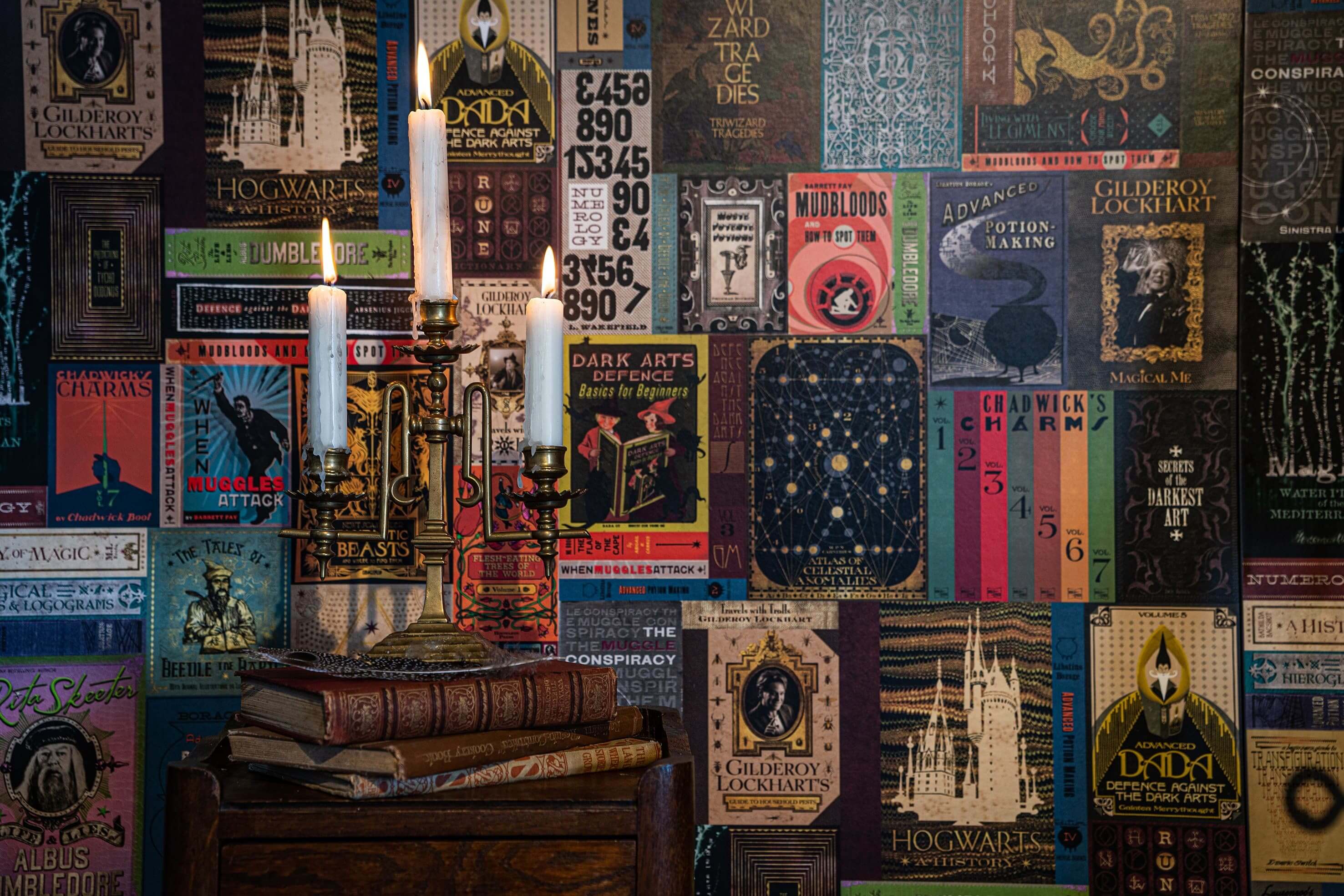Hogwarts Library Book Covers Wallpaper - Olleke | Disney and Harry Potter Merchandise shop