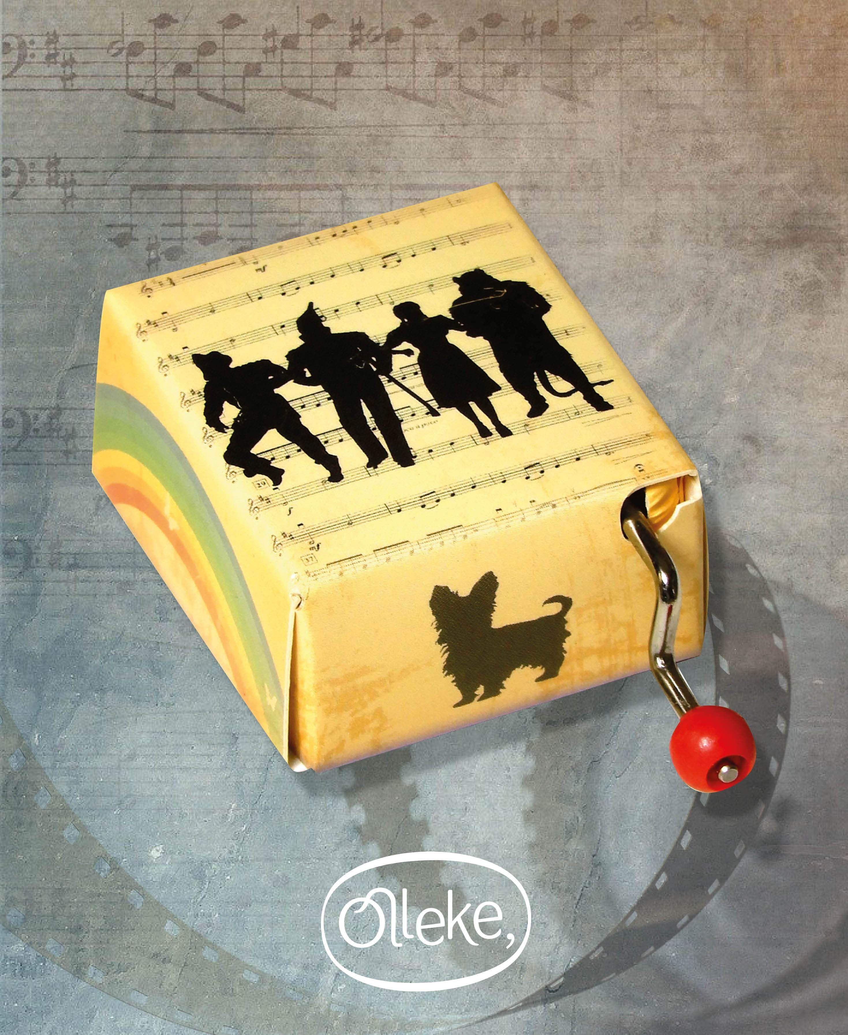 Wizard of Oz hand crank music box - Olleke Wizarding Shop Amsterdam Brugge London