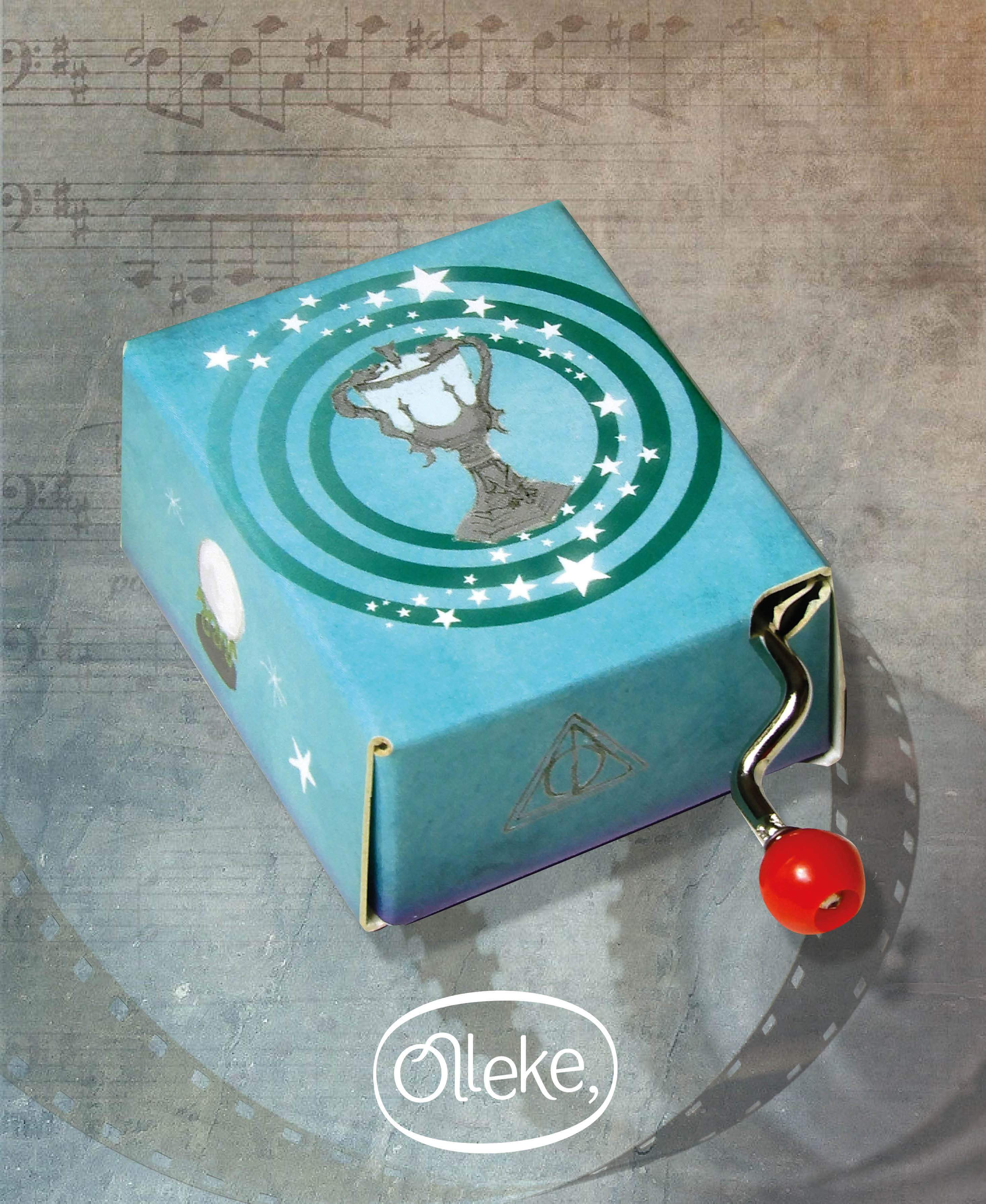 Wizard Waltz hand crank music box - Olleke Wizarding Shop Amsterdam Brugge London