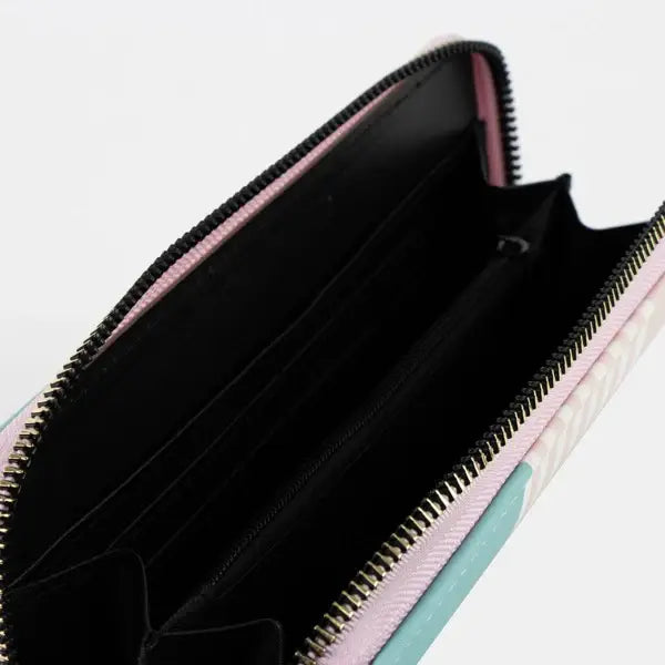 Cerdà Bertie Botts Candy Purse featuring colorful, candy-themed design with a zipper closure, ideal for playful accessories.