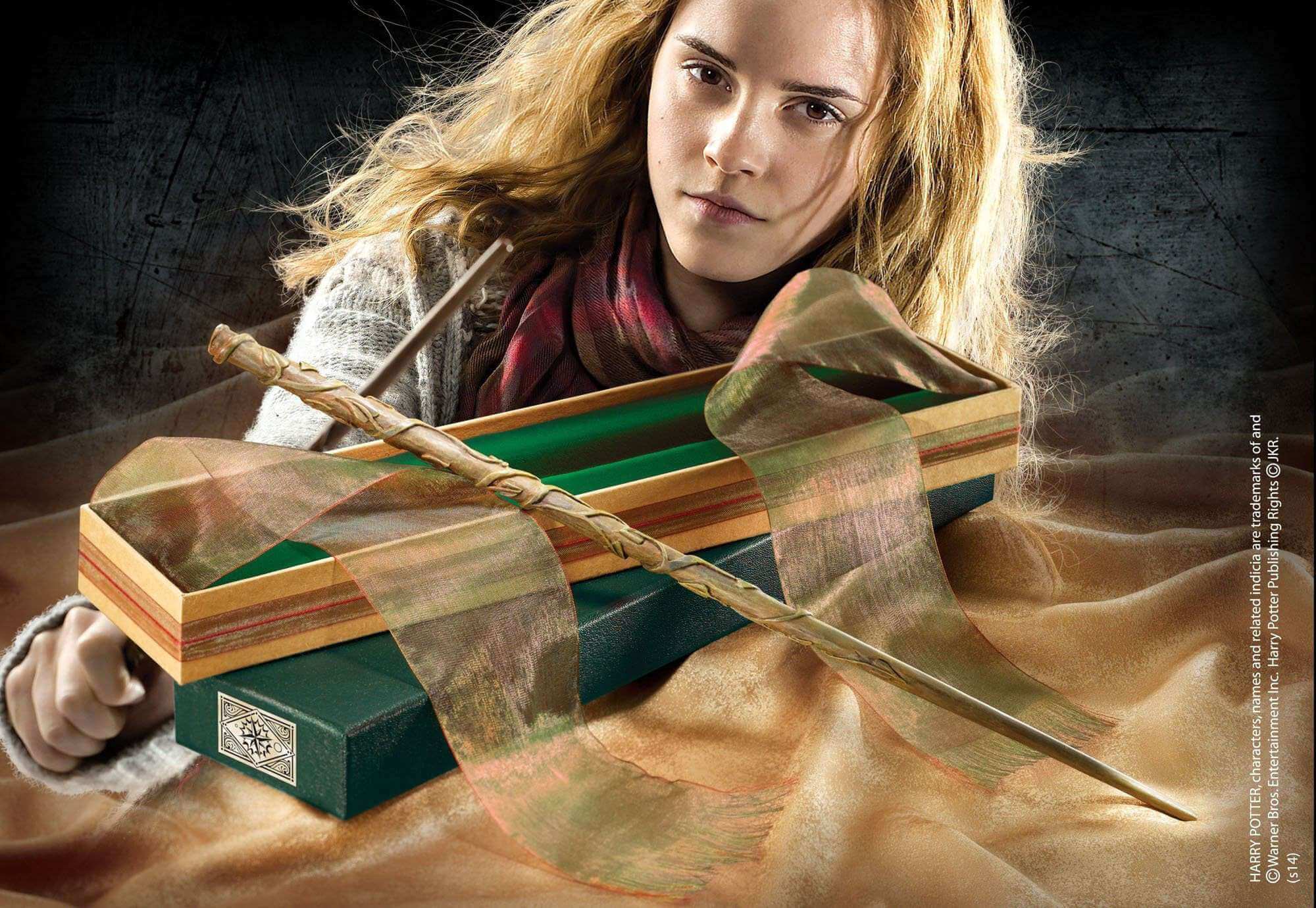 Hermione Wand in Ollivanders Box - Olleke Wizarding Shop Amsterdam Brugge London