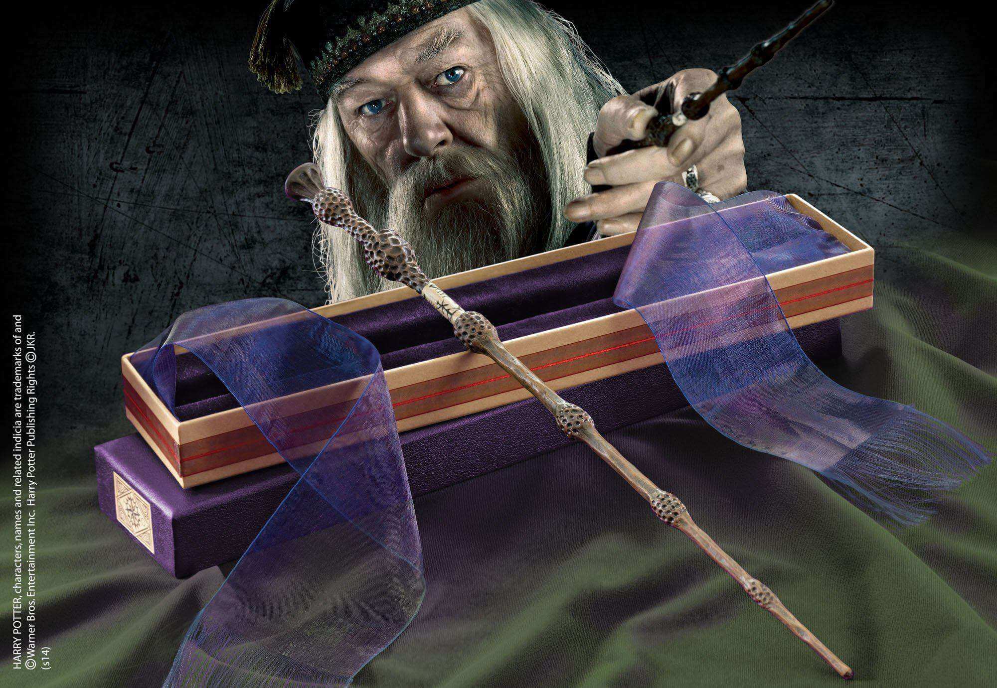 Professor Dumbledore Wand in Ollivanders Box - Olleke Wizarding Shop Amsterdam Brugge London