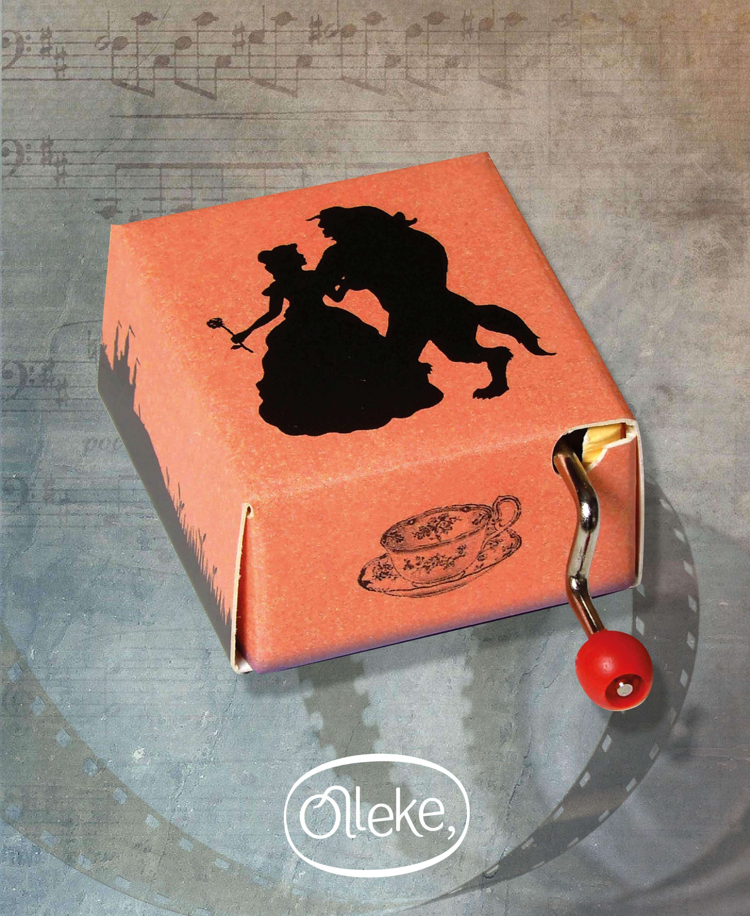 Beauty and the beast hand crank music box - Olleke Wizarding Shop Amsterdam Brugge London