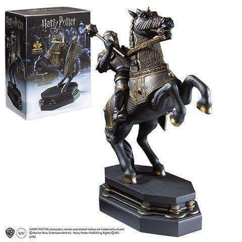 Black Knight Bookend - Olleke Wizarding Shop Amsterdam Brugge London