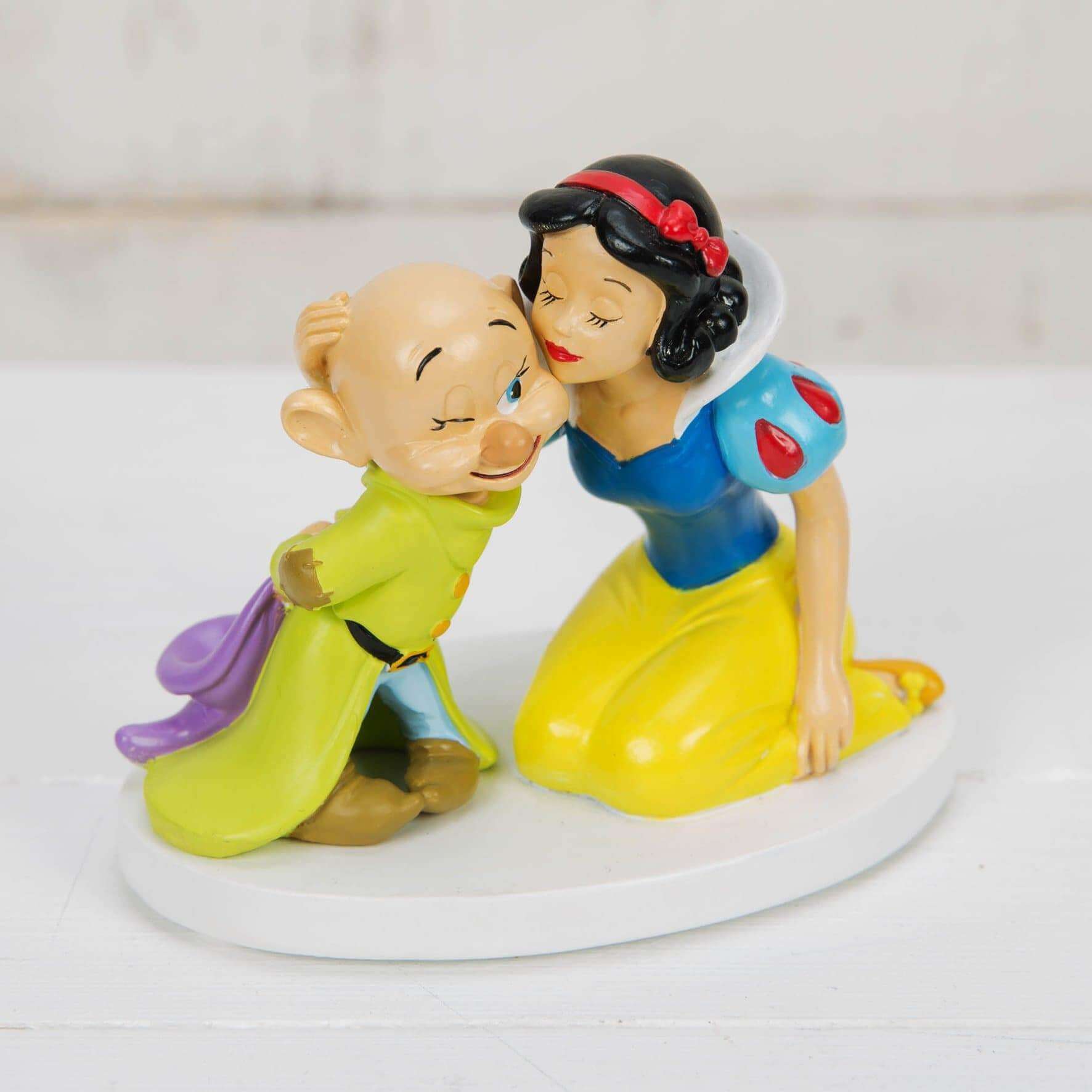 Disney Snow White & Dopey - Olleke Wizarding Shop Amsterdam Brugge London