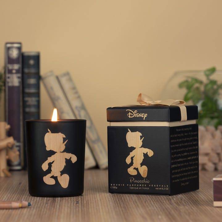 Pinocchio natural perfumed candle - Olleke Wizarding Shop Amsterdam Brugge London