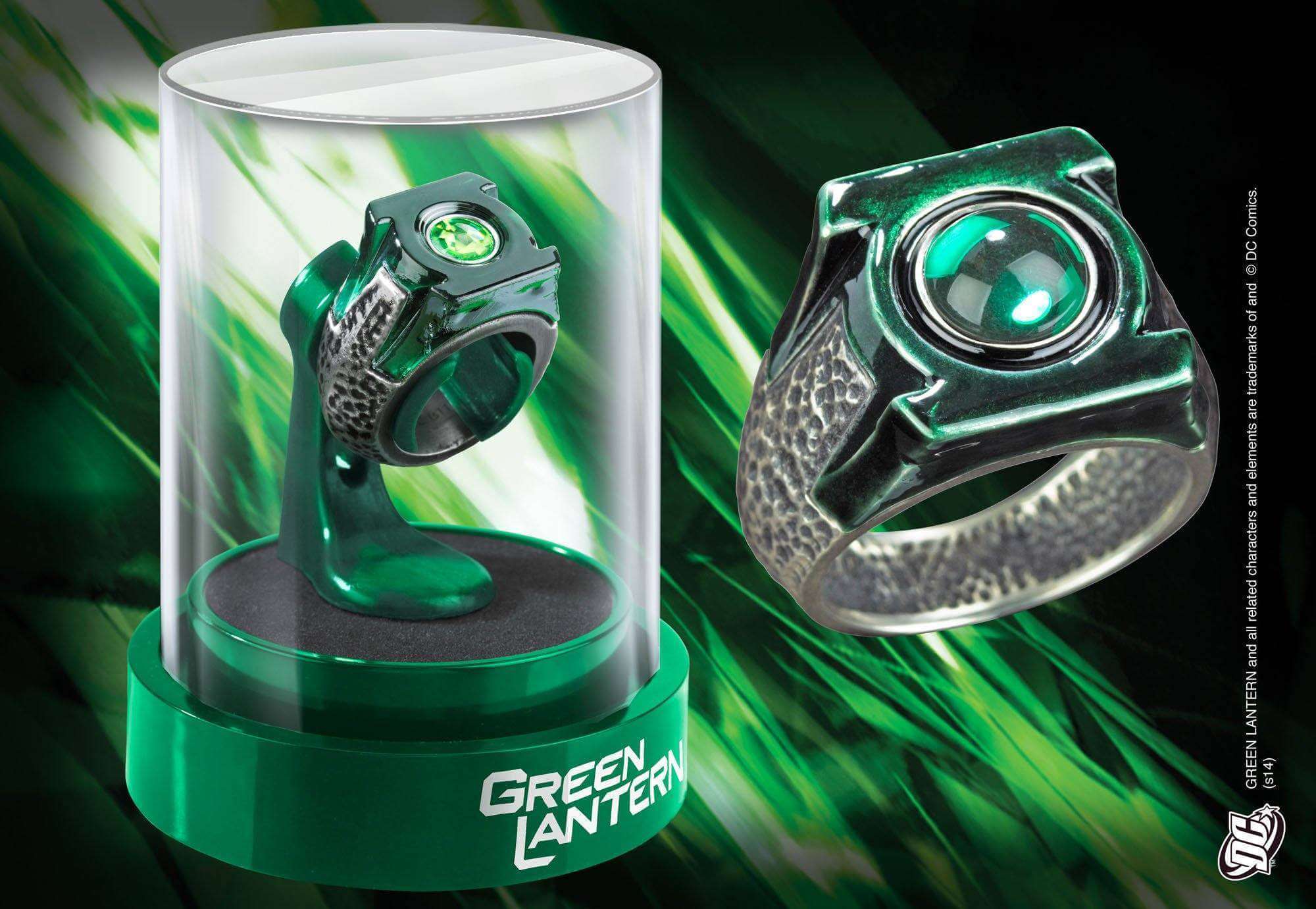 Green Lantern Prop Ring & Display - Olleke Wizarding Shop Amsterdam Brugge London