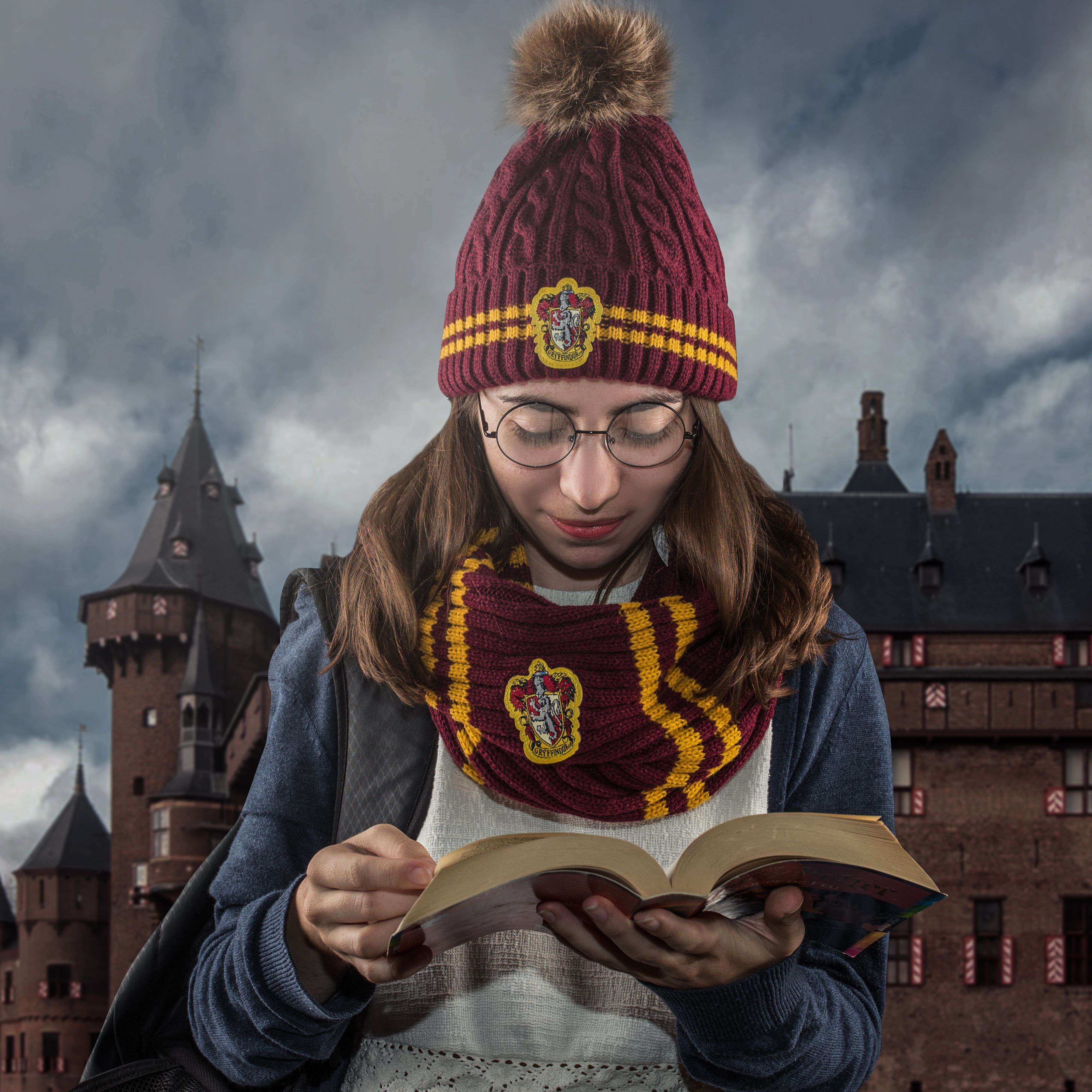 Gryffindor Infinity Scarf - Olleke Wizarding Shop Amsterdam Brugge London