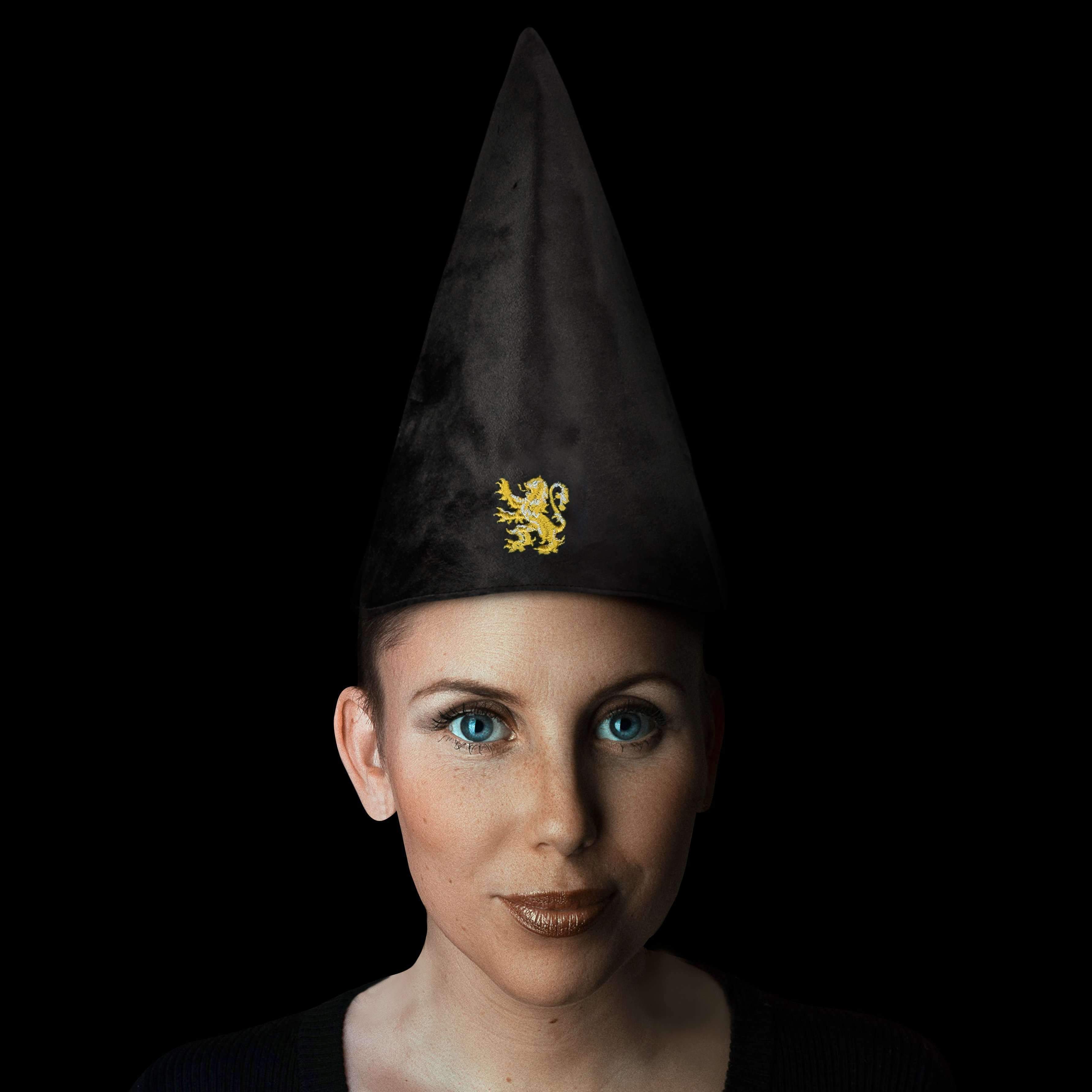 Gryffindor Student Hat - Olleke Wizarding Shop Amsterdam Brugge London