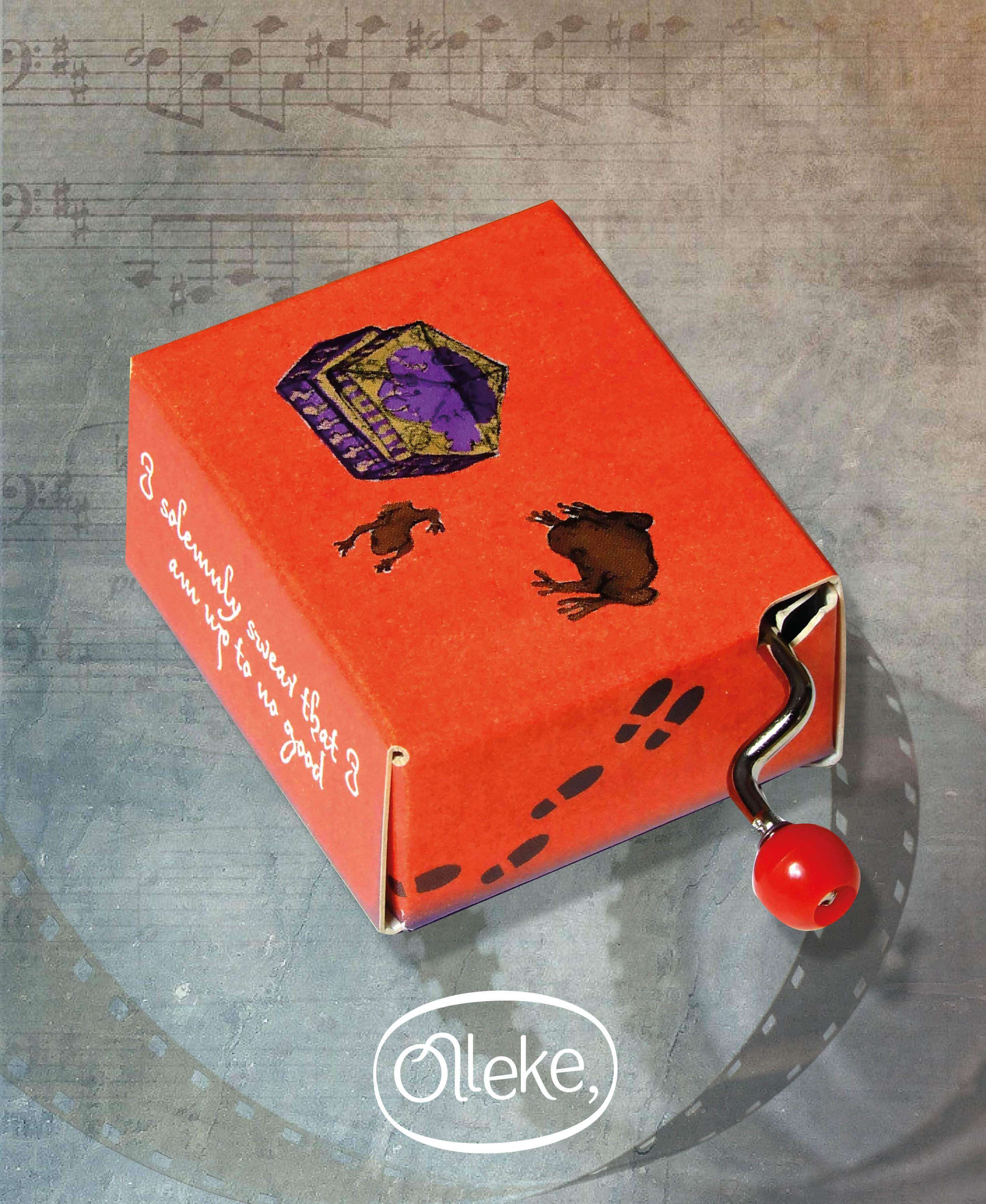Harry Potter Hand Crank Music Box - Olleke Wizarding Shop Amsterdam Brugge London