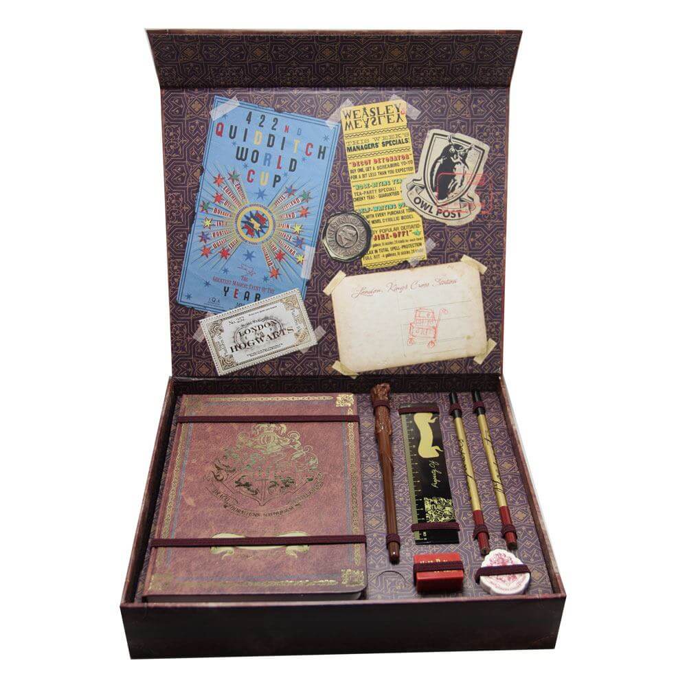 Harry Potter Hogwarts Keepsake Gift Set - Olleke Wizarding Shop Amsterdam Brugge London