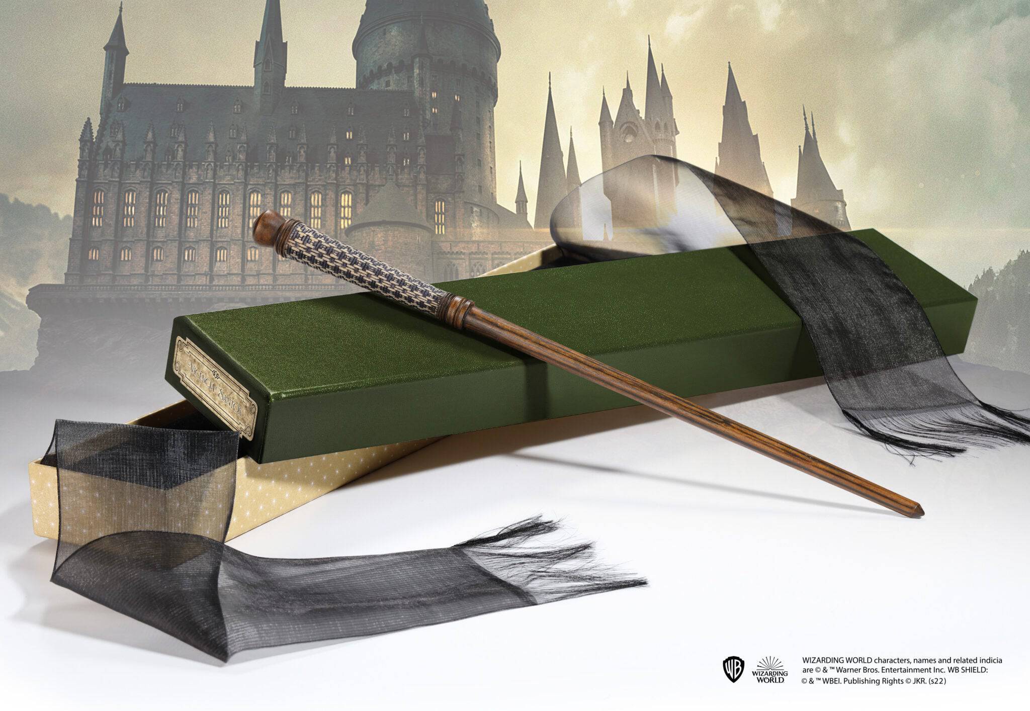 Vicencia Santos’ Wand in Collector’s Box - Olleke Wizarding Shop Amsterdam Brugge London