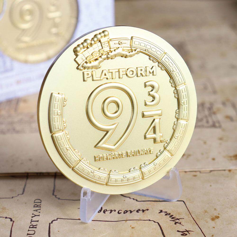 Harry Potter Medallion Platform 9 3/4 Limited Edition (gold plated) - Olleke Wizarding Shop Amsterdam Brugge London