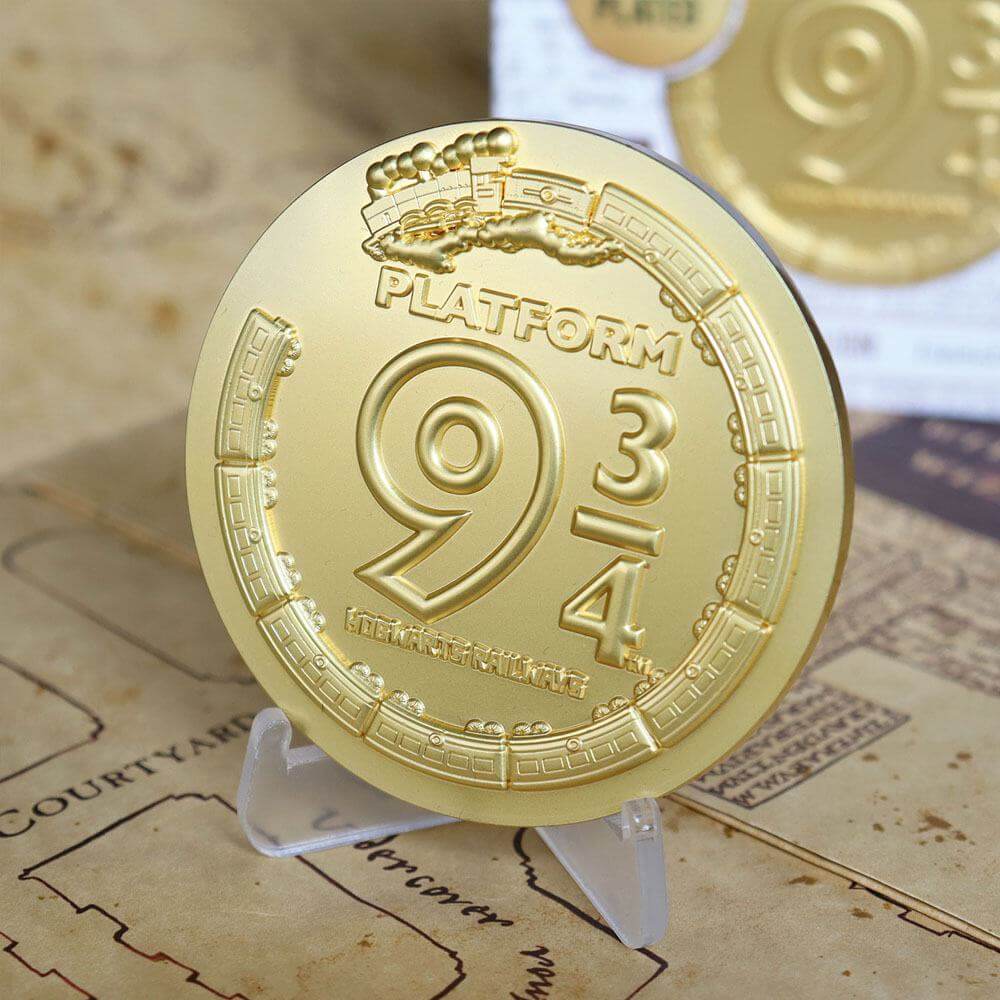 Harry Potter Medallion Platform 9 3/4 Limited Edition (gold plated) - Olleke Wizarding Shop Amsterdam Brugge London