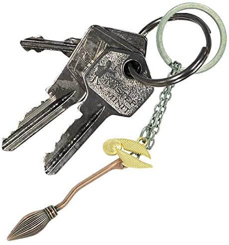 Harry Potter Nimbus and Snitch Keychain - Olleke Wizarding Shop Amsterdam Brugge London