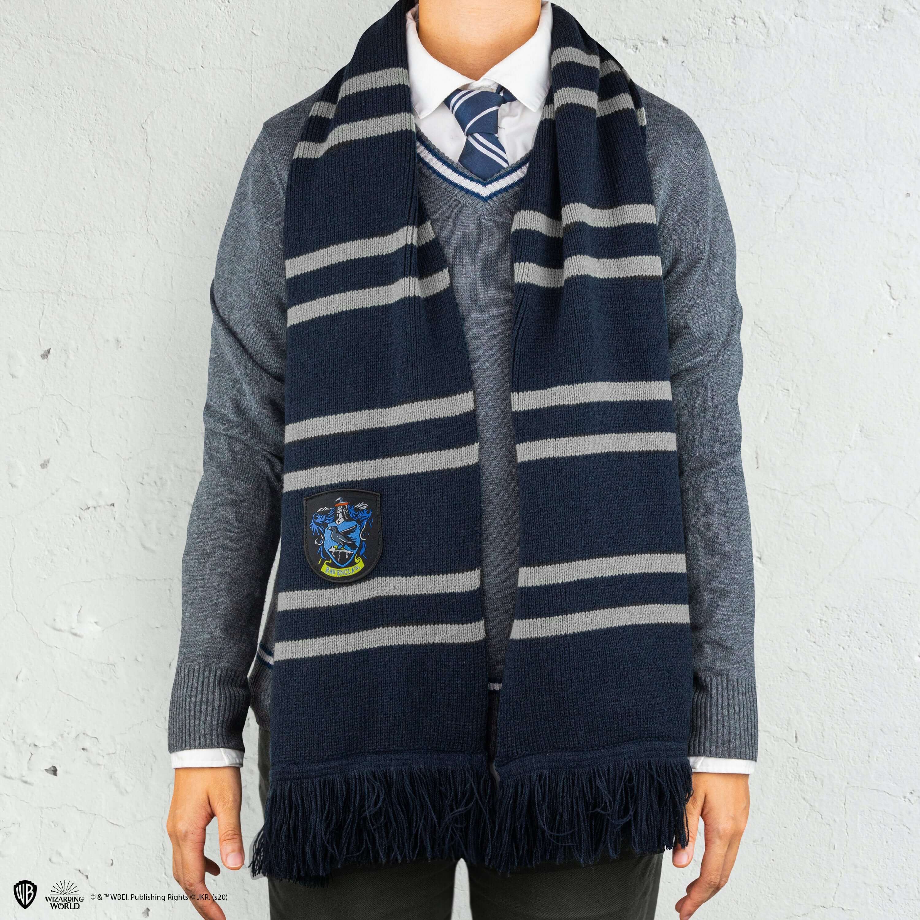 Harry Potter scarf Ravenclaw - Olleke Wizarding Shop Amsterdam Brugge London